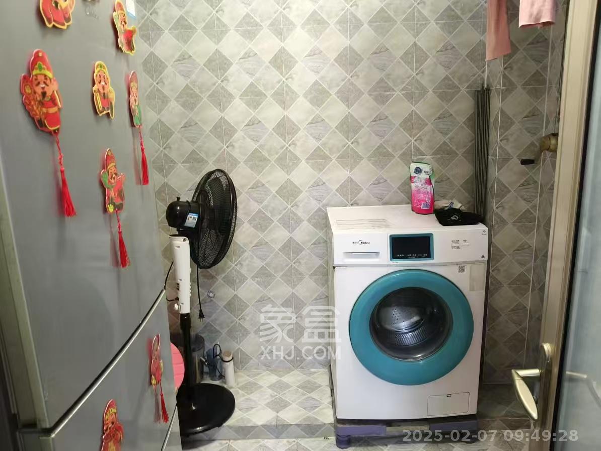 五矿紫湖香醍 3室2厅1卫 2000.0元/月 五矿紫湖香醍 3室2厅1卫 2000.0元/月室内图