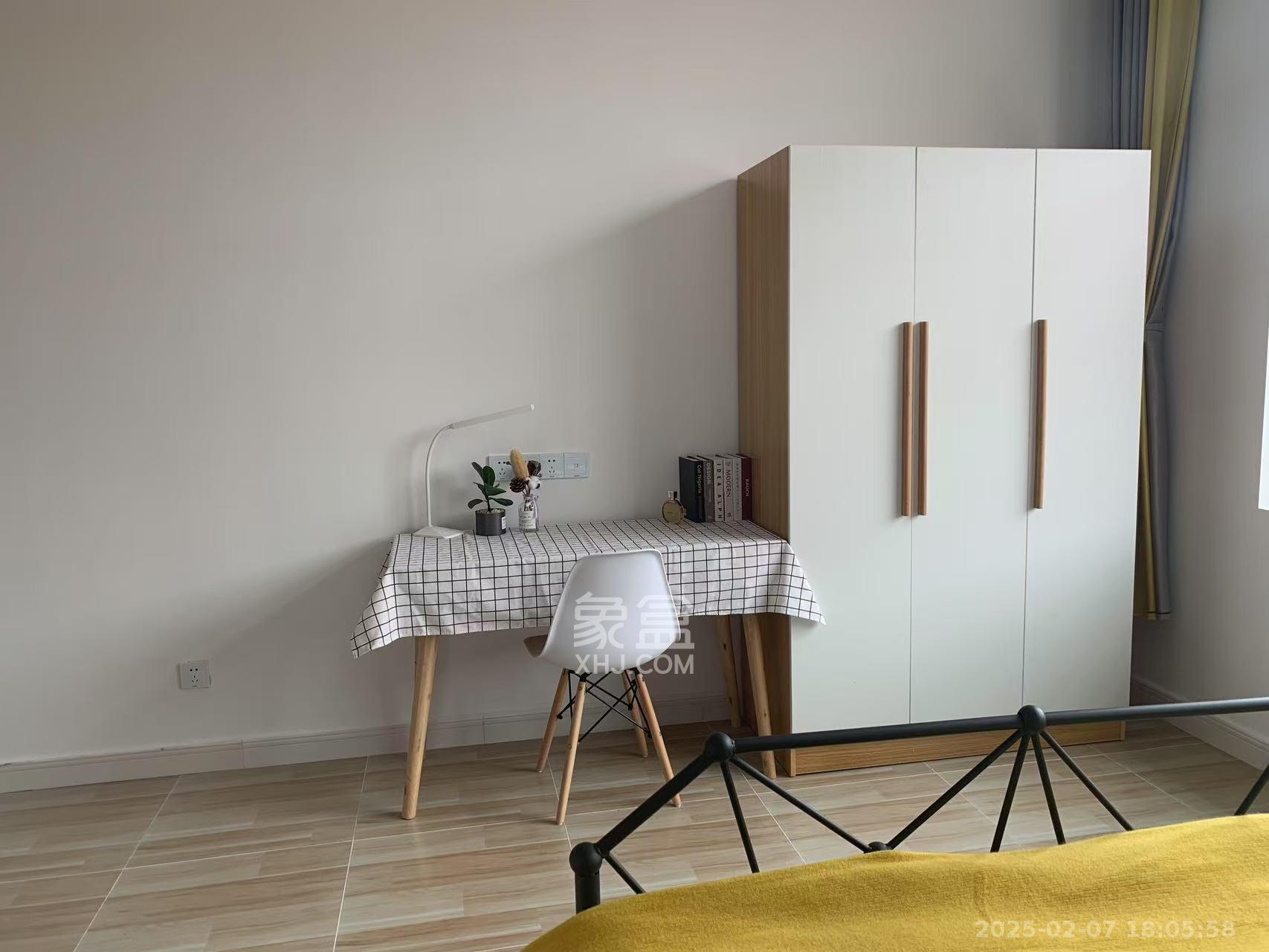 星沙四区  1室1厅1卫    849.0元/月 星沙四区  1室1厅1卫    849.0元/月室内图