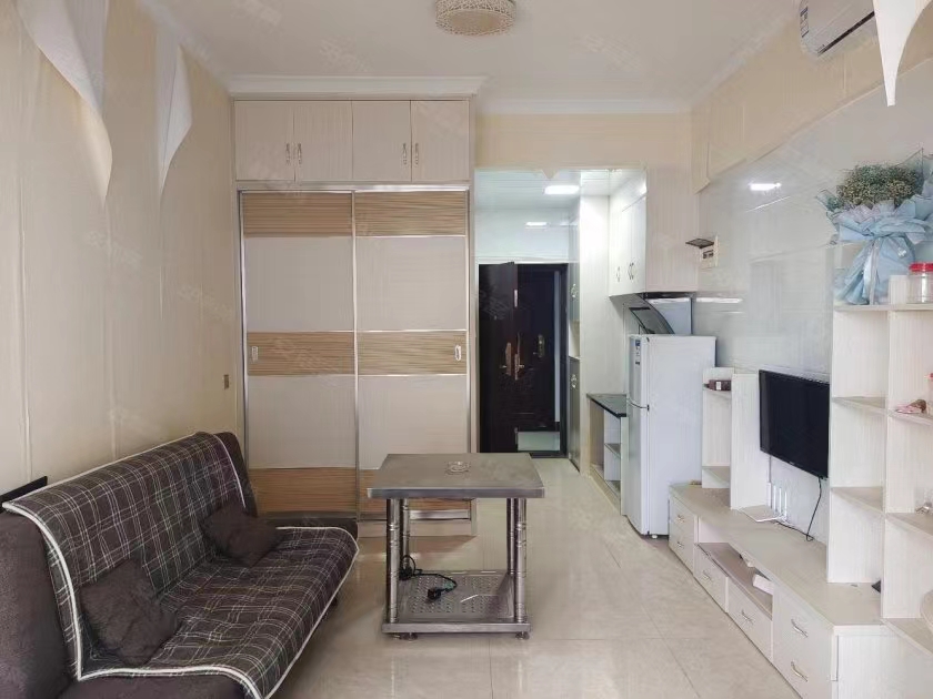 五洲富隆中心  1室1厅1卫    1100.0元/月室内图