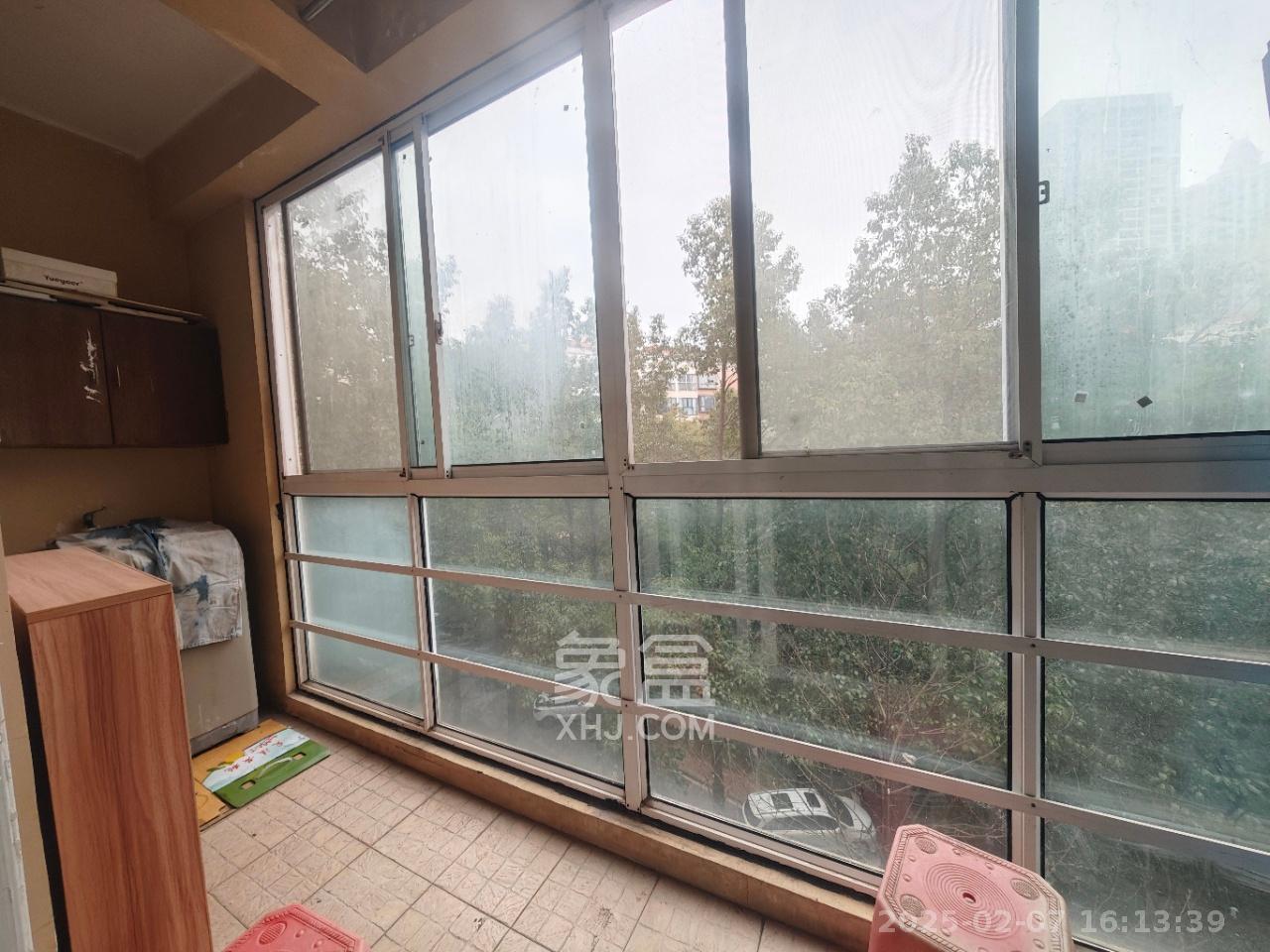 圣爵菲斯  3室2厅2卫   2200.00元/月室内图