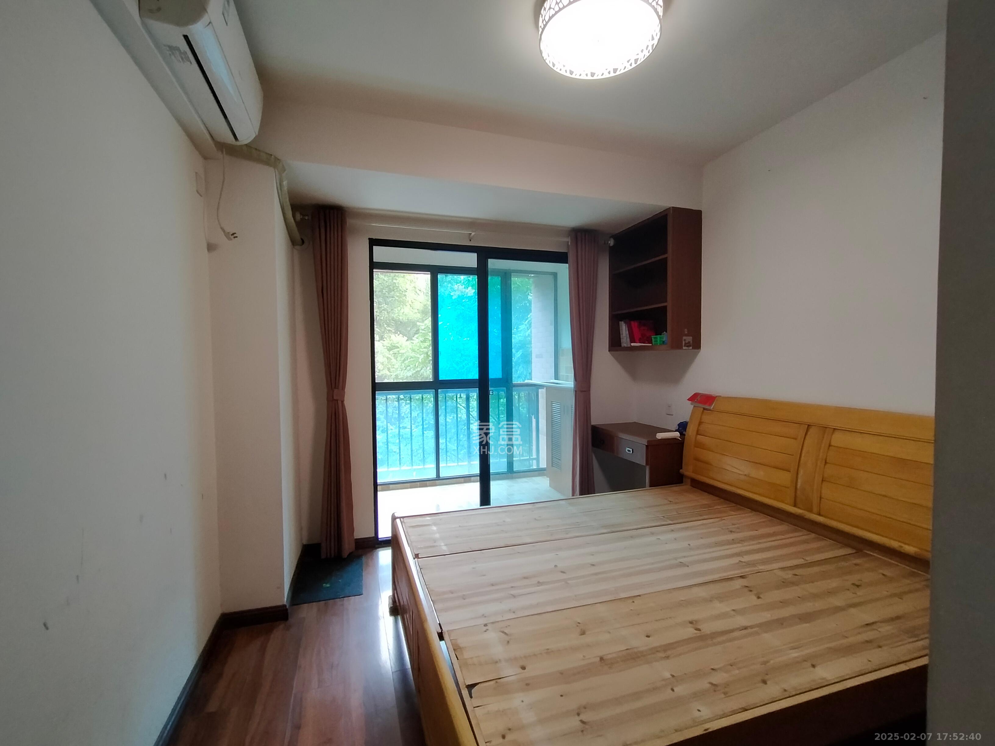 翡翠云天 4室2厅2卫 2400.0元/月 翡翠云天 4室2厅2卫 2400.0元/月室内图