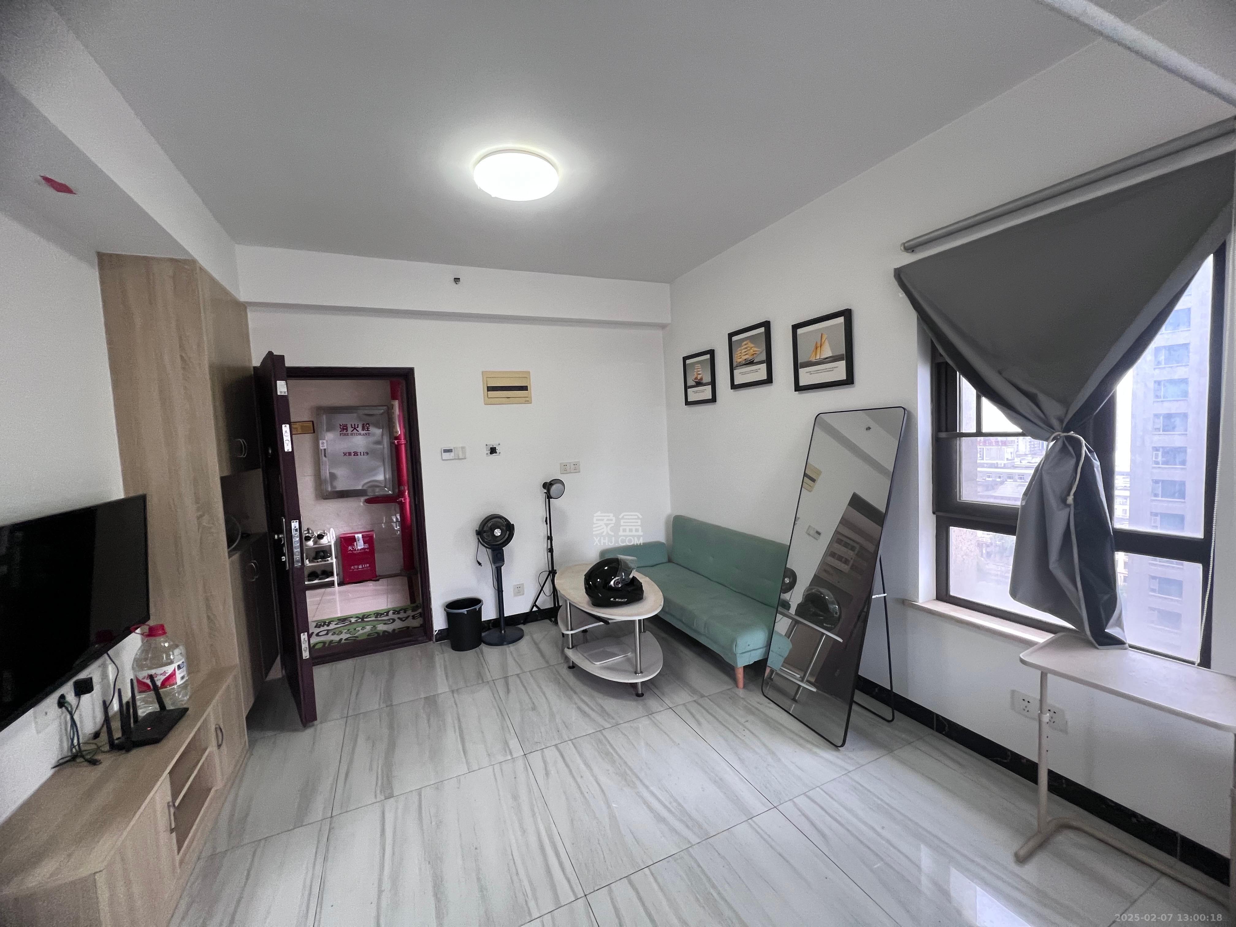 地质家园一、二期(地泰人民公馆) 1室1厅1卫 2200.0元/月 地质家园一、二期(地泰人民公馆) 1室1厅1卫 2200.0元/月室内图