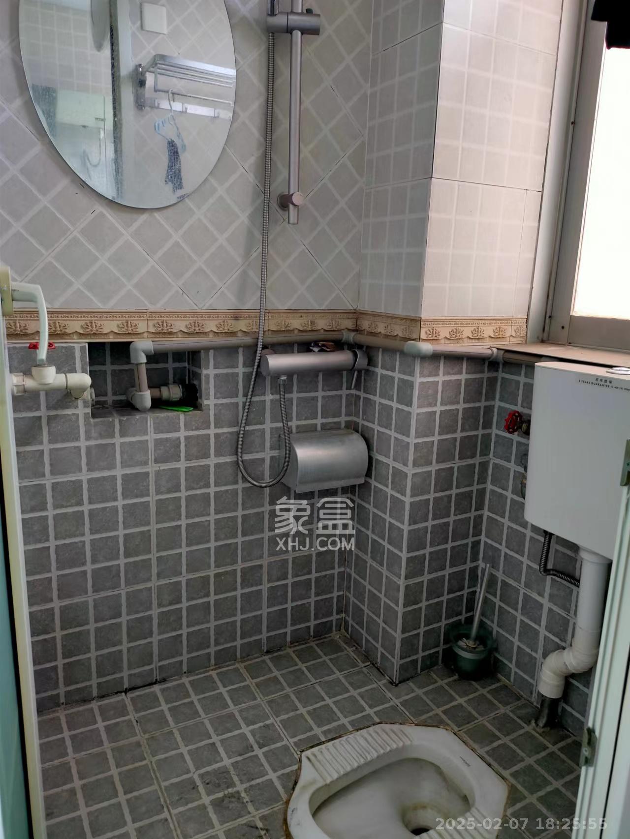 碧翠园(中房) 1室1厅1卫 1200.0元/月 碧翠园(中房) 1室1厅1卫 1200.0元/月室内图