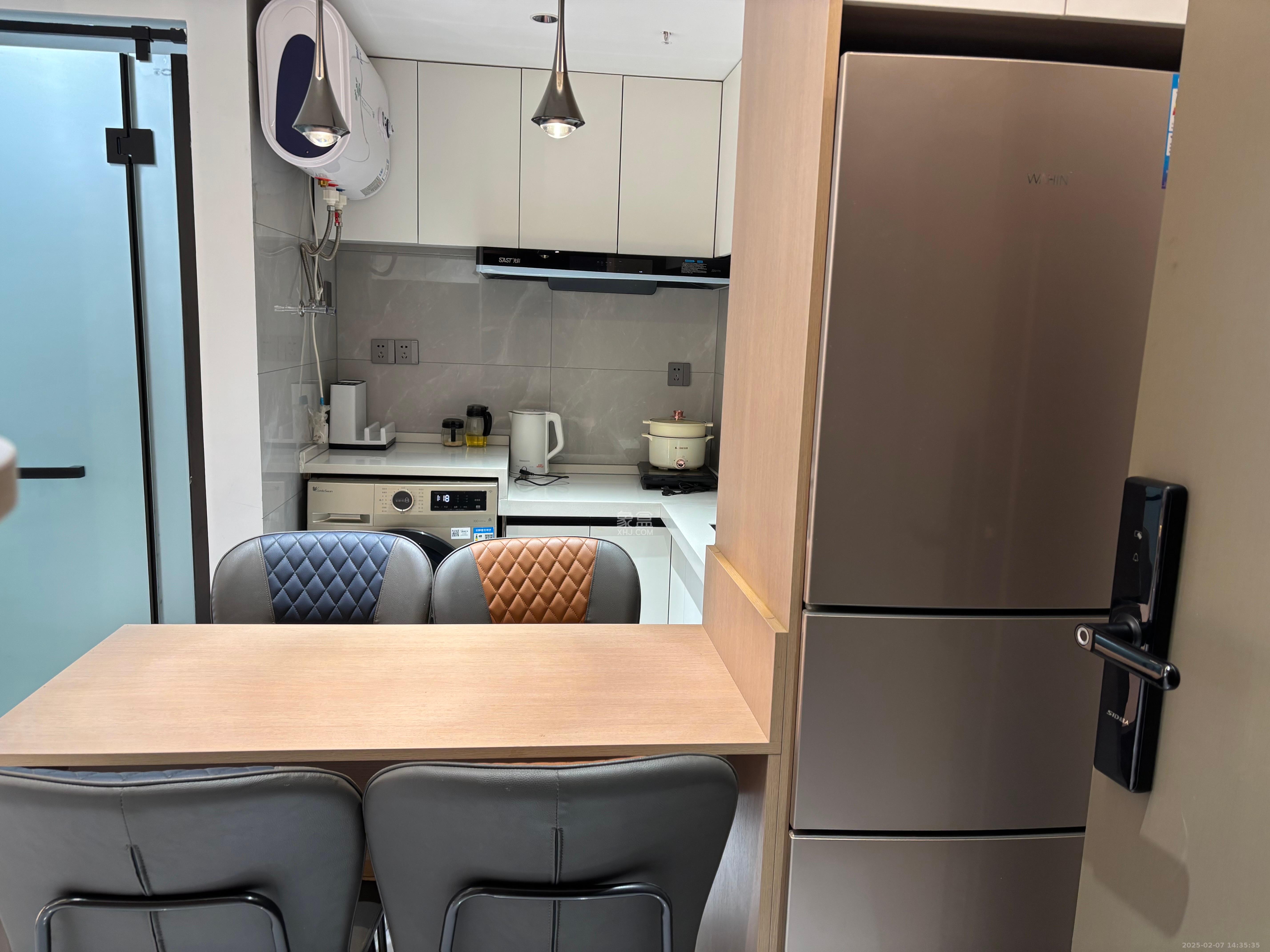 青年才郡(盈安大厦) 1室0厅0卫 2000.0元/月 青年才郡(盈安大厦) 1室0厅0卫 2000.0元/月室内图