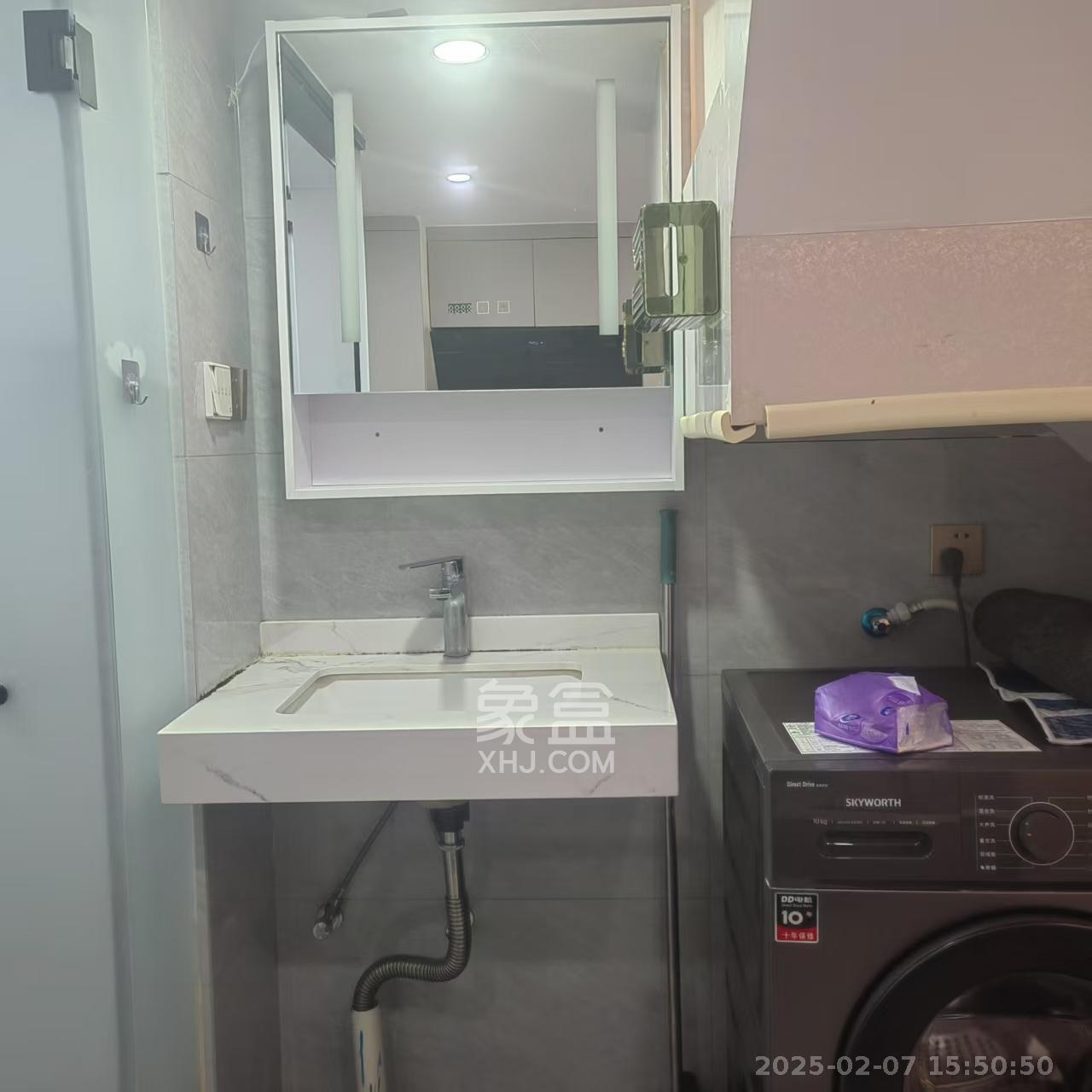 福晟翡翠湾  2室2厅1卫   2200.00元/月室内图