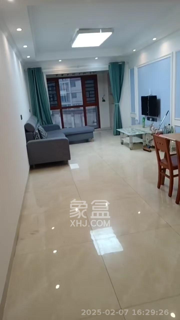 金科世界城  1室0厅0卫   2200.00元/月