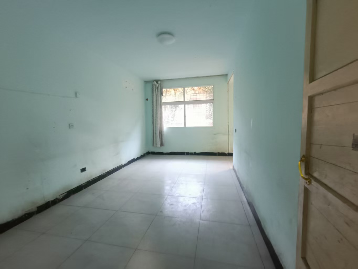 娄底市公安局老家属院 3室1厅1卫 1100.0元/月 娄底市公安局老家属院 3室1厅1卫 1100.0元/月室内图