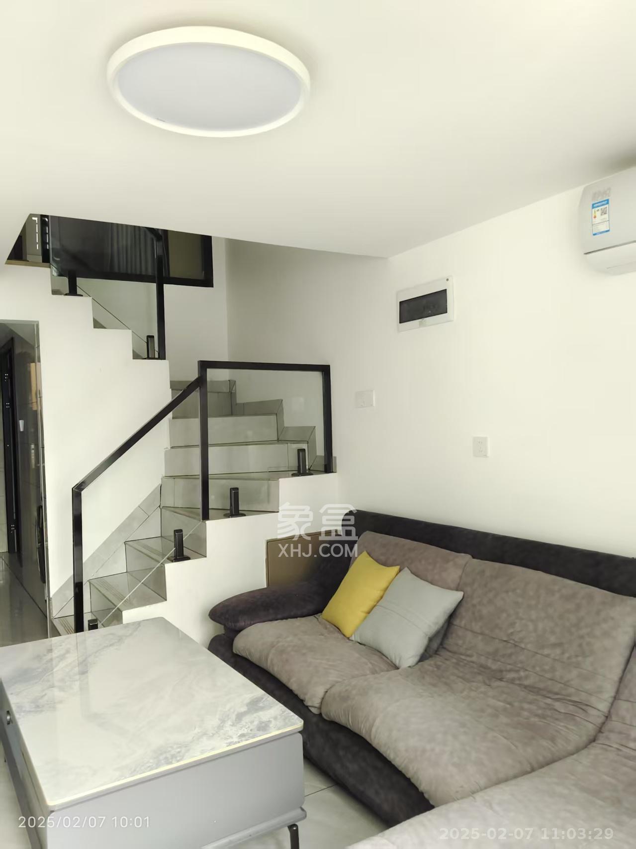 新城悦隽公园  2室1厅1卫    1700.0元/月 新城悦隽公园  2室1厅1卫    1700.0元/月室内图