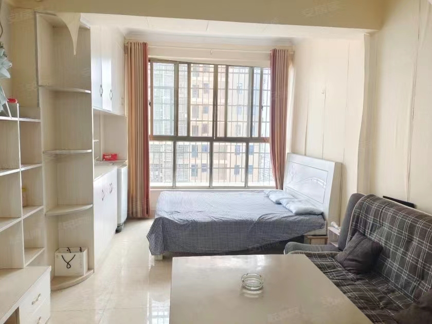 五洲富隆中心  1室1厅1卫    1100.0元/月室内图