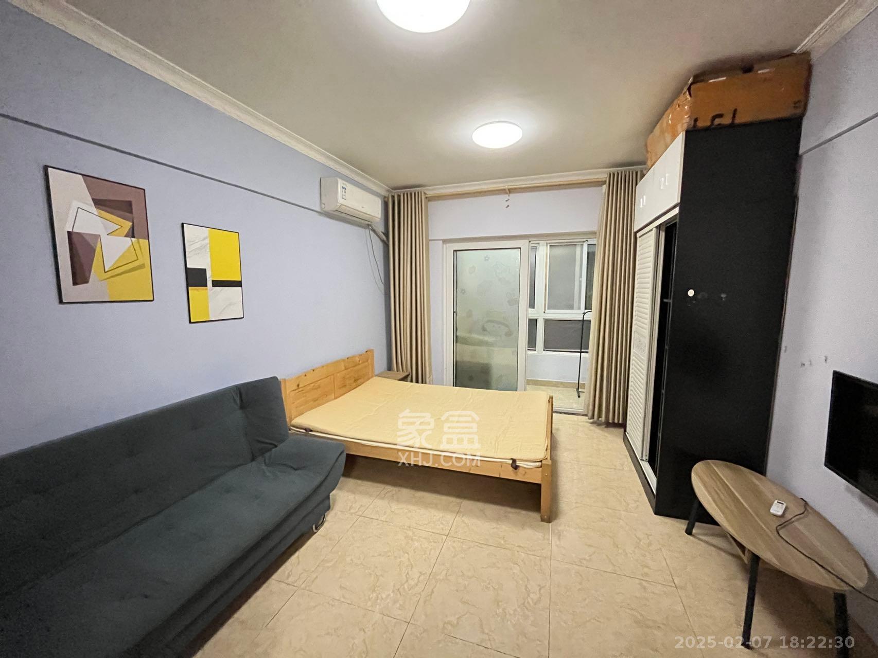 五矿紫湖香醍 1室1厅1卫 1000.0元/月 五矿紫湖香醍 1室1厅1卫 1000.0元/月室内图