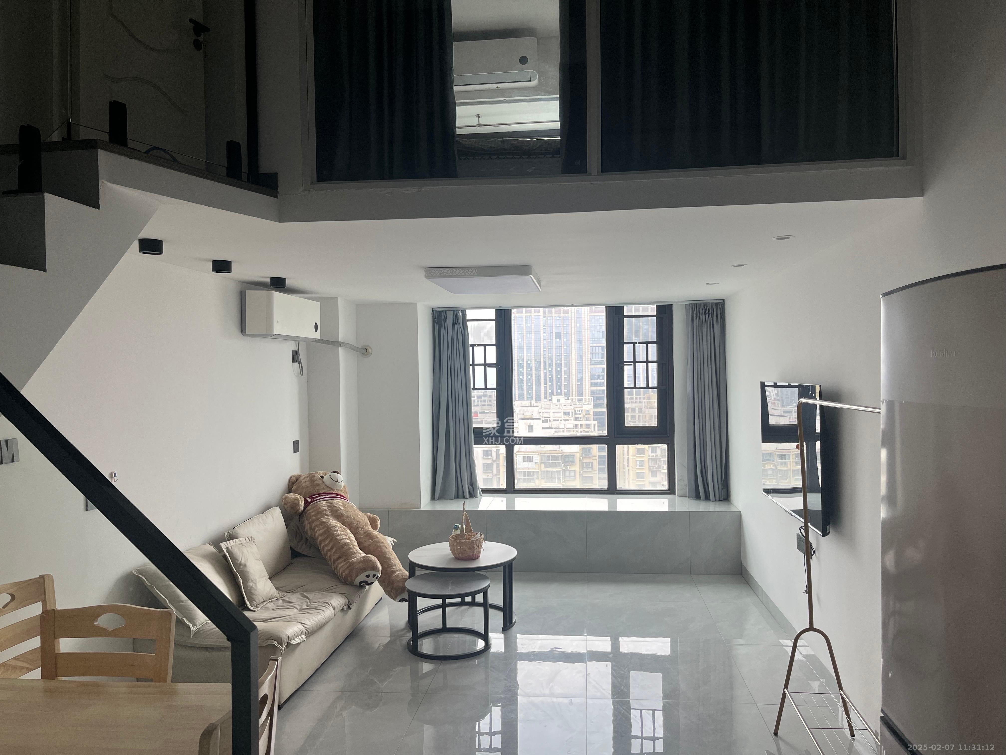 弘阳时光里 2室1厅1卫 2100.0元/月 弘阳时光里 2室1厅1卫 2100.0元/月室内图