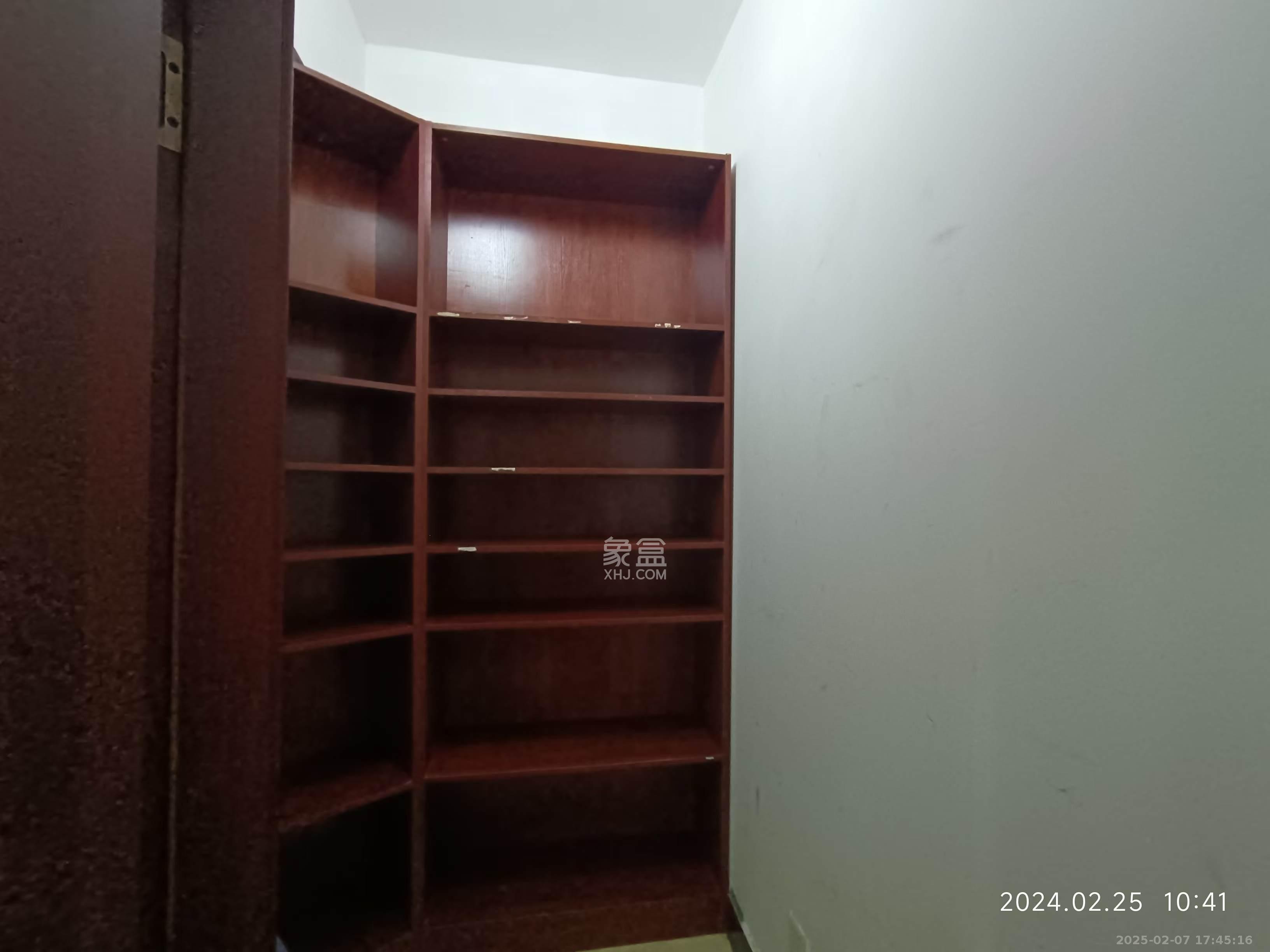 万博汇 1室1厅1卫 1800.0元/月 万博汇 1室1厅1卫 1800.0元/月室内图