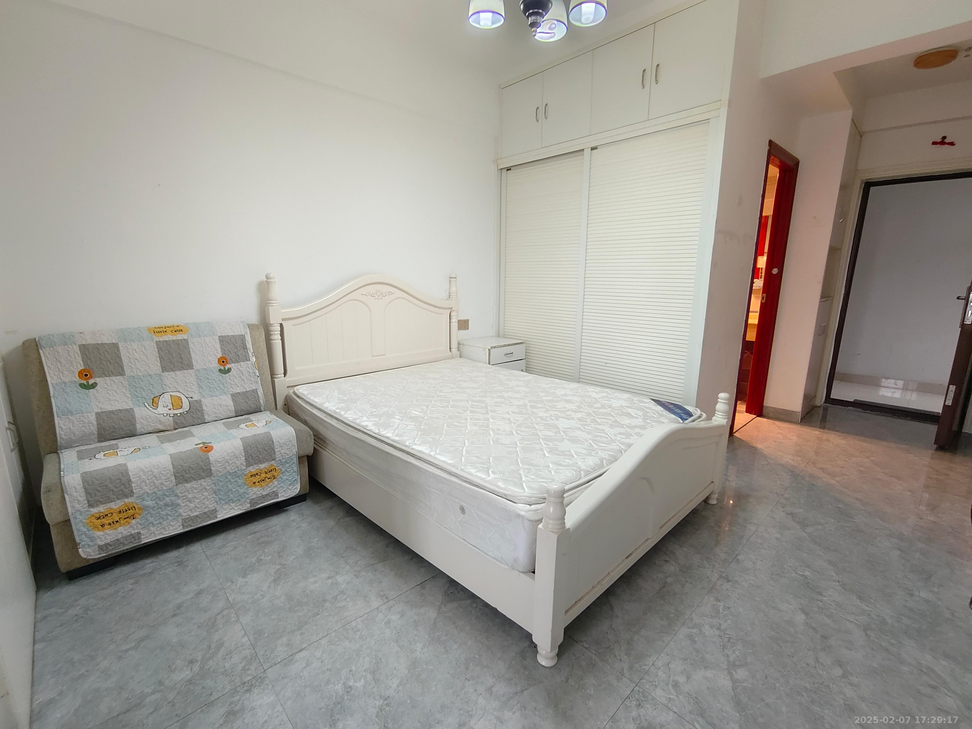 中建御山和苑 1室1厅1卫 1200.0元/月 中建御山和苑 1室1厅1卫 1200.0元/月室内图