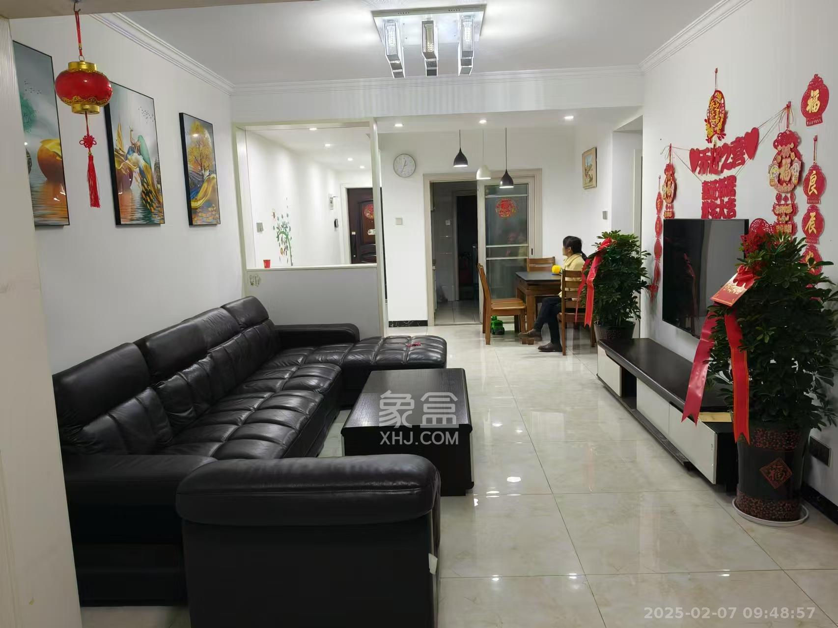 五矿紫湖香醍 3室2厅1卫 2000.0元/月 五矿紫湖香醍 3室2厅1卫 2000.0元/月室内图