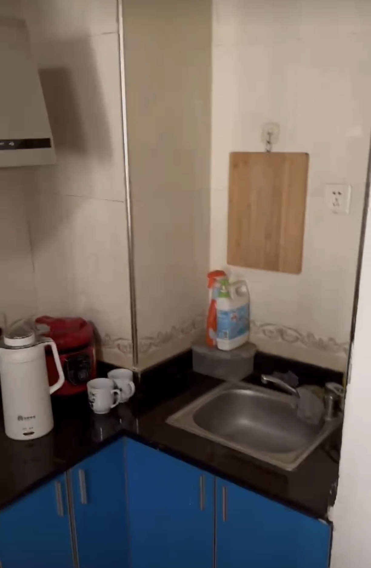 大同芙蓉 1室1厅1卫 32.0万 大同芙蓉 1室1厅1卫 32.0万客厅