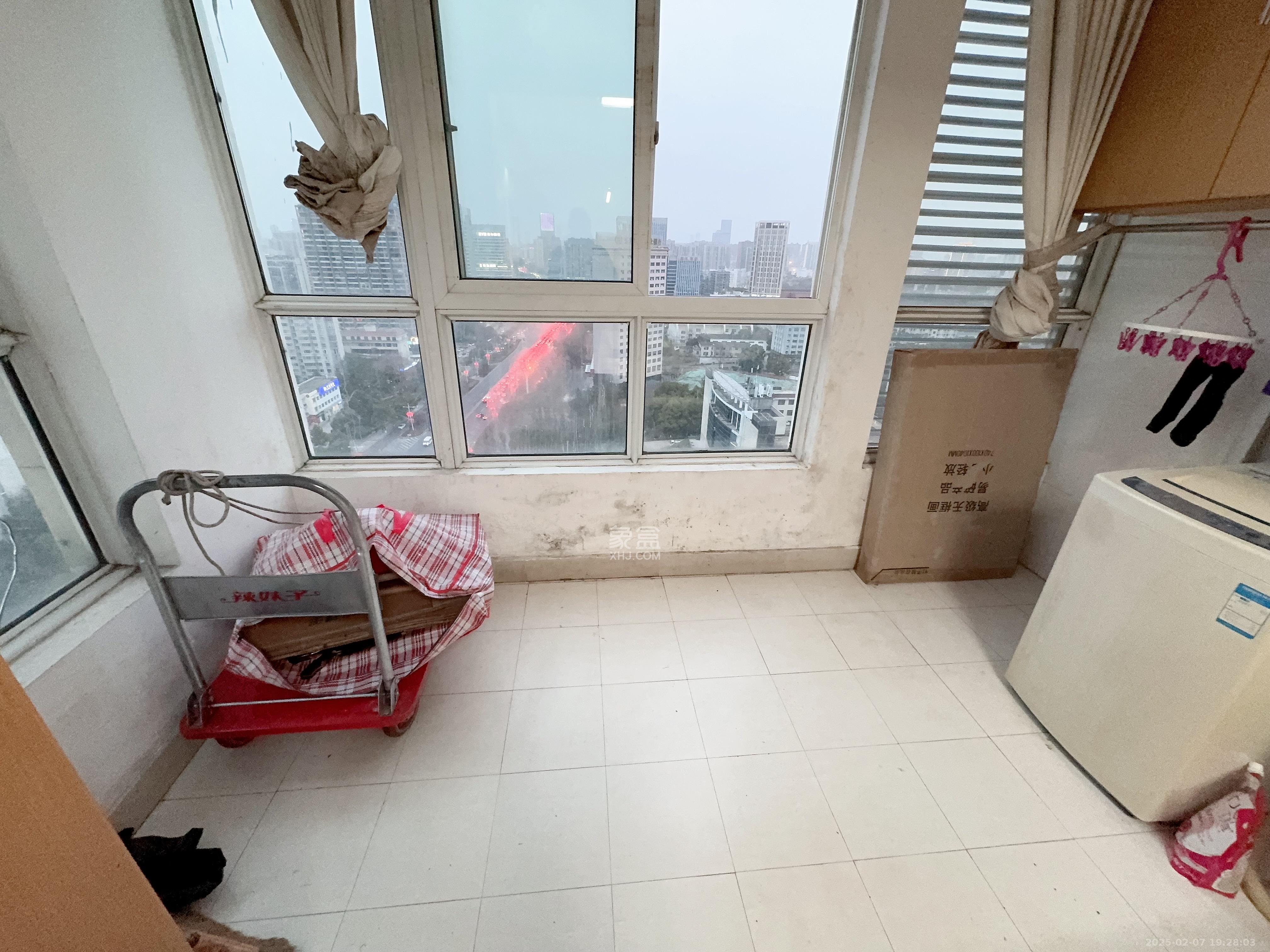 上林国际  2室2厅1卫   2200.00元/月室内图