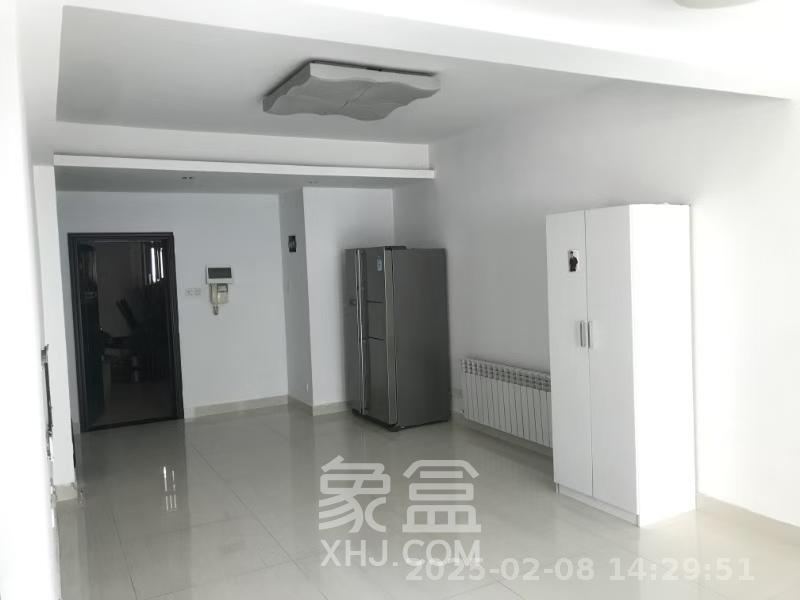 华盛家园  4室2厅2卫   2500.00元/月室内图