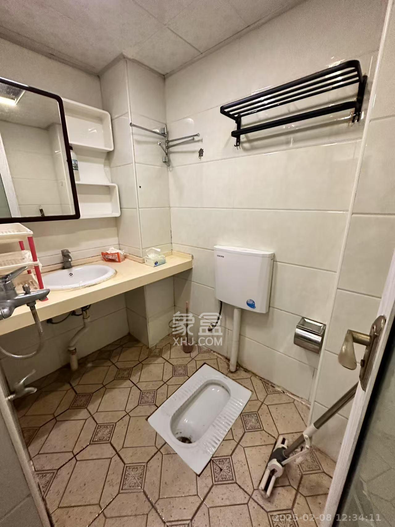 少帅府  2室1厅1卫   2200.00元/月室内图