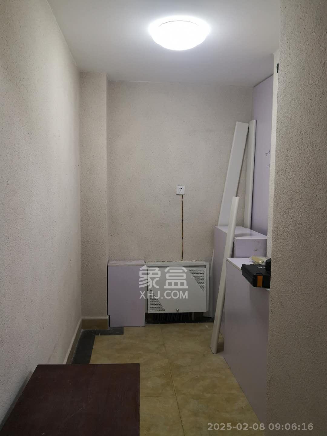 百纳广场(百纳公寓) 2室2厅1卫 2000.0元/月 百纳广场(百纳公寓) 2室2厅1卫 2000.0元/月室内图