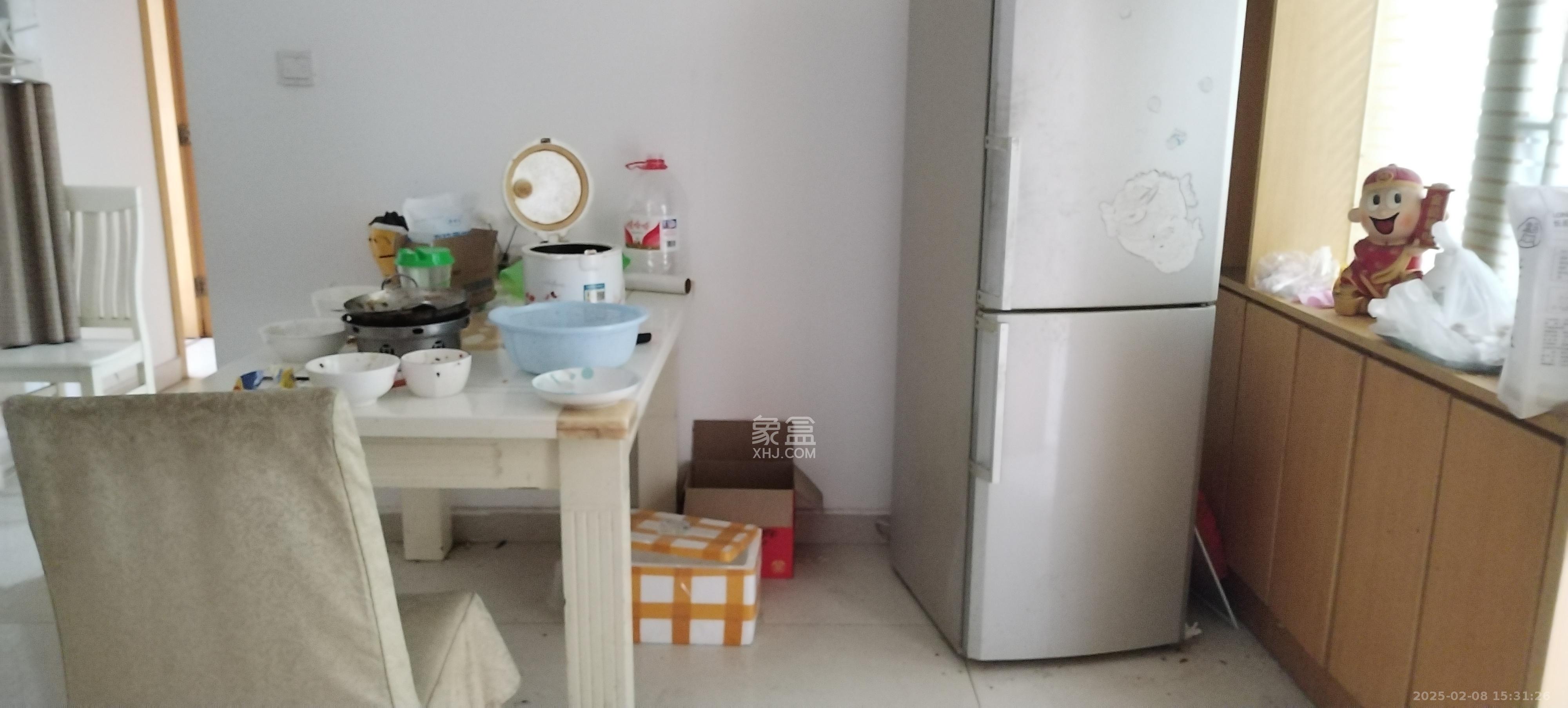 湘樟园小区（湘樟家园）  3室2厅2卫   1500.00元/月室内图