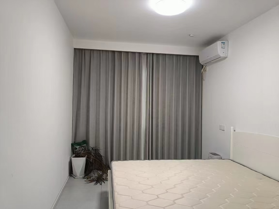 五江碧桂园城市广场 4室2厅2卫 80.8万 五江碧桂园城市广场 4室2厅2卫 80.8万客厅