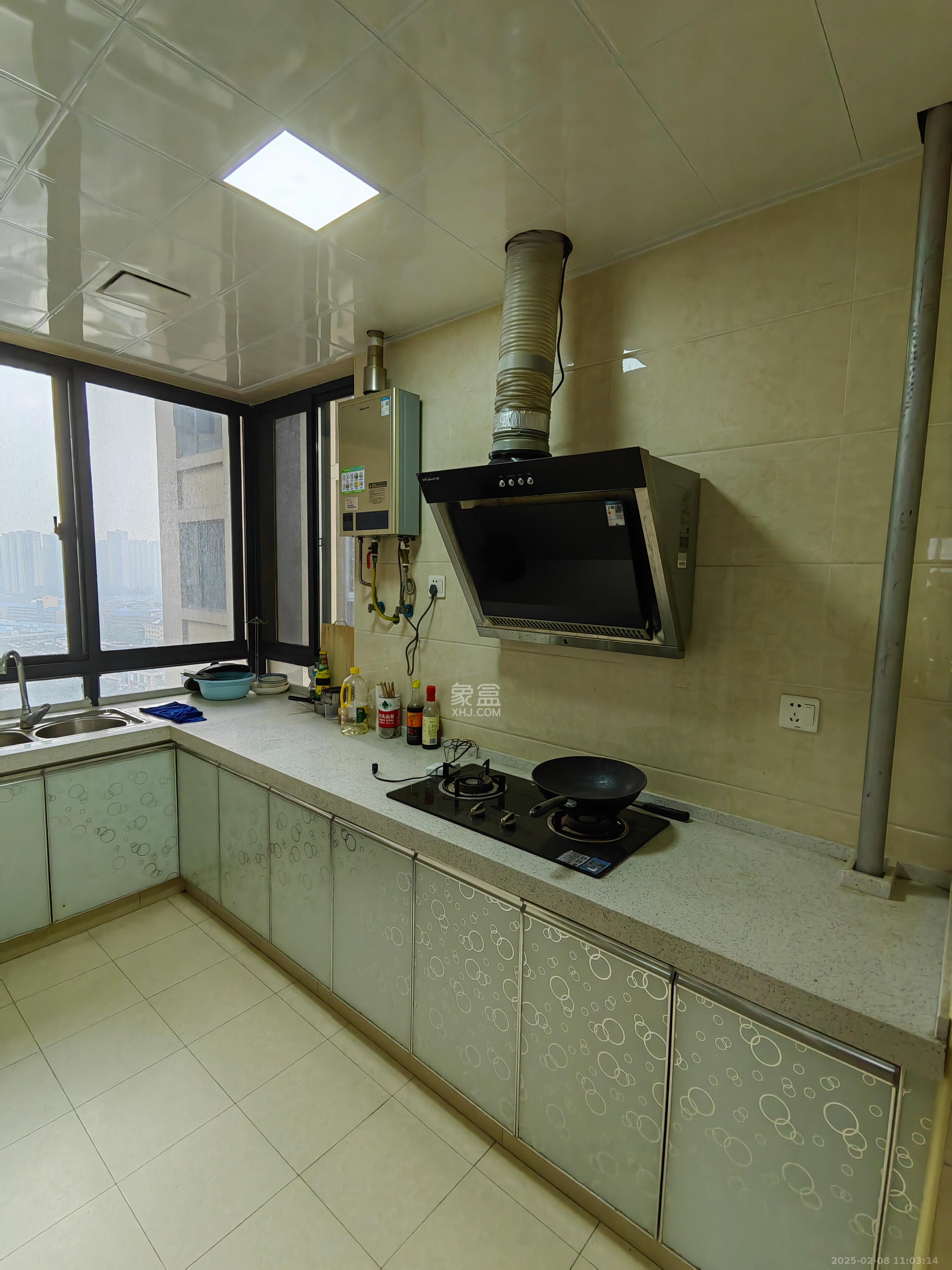 中建梅溪湖中心  3室2厅2卫   2800.00元/月室内图