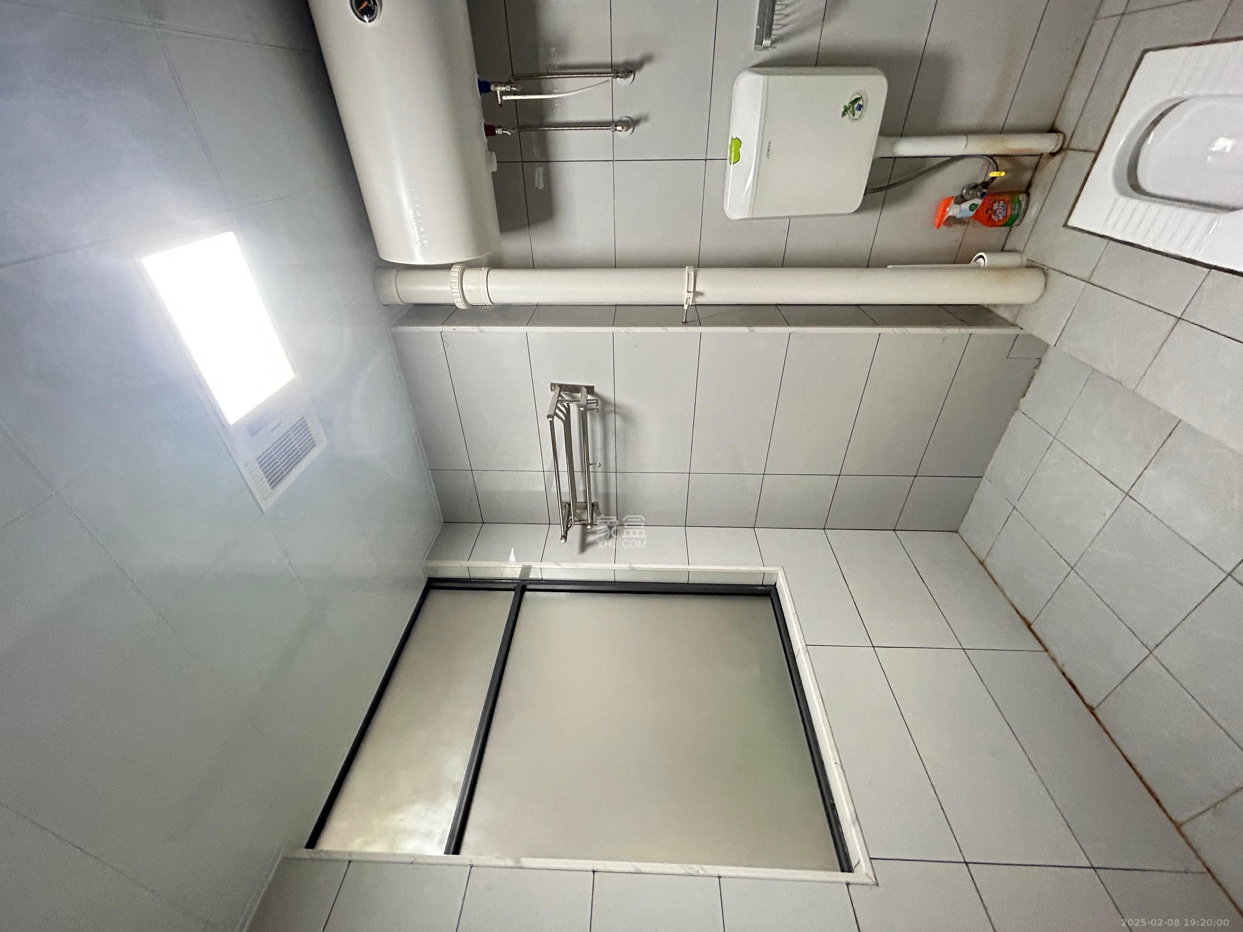 高升星光天地 1室1厅1卫 2200.0元/月 高升星光天地 1室1厅1卫 2200.0元/月室内图