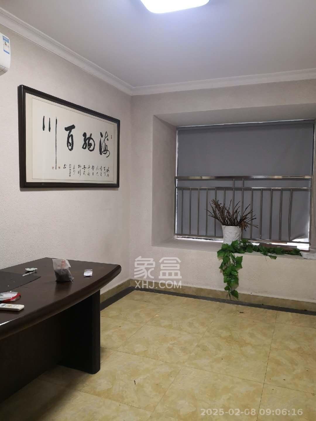 百纳广场(百纳公寓) 2室2厅1卫 2000.0元/月 百纳广场(百纳公寓) 2室2厅1卫 2000.0元/月室内图