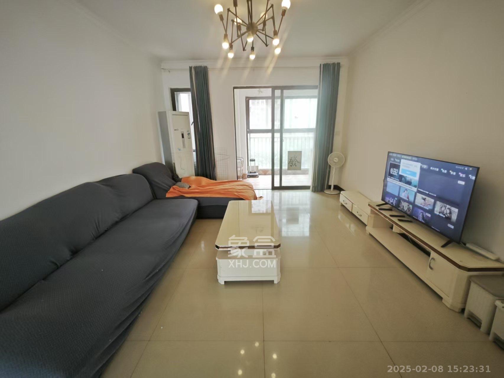 旭辉御府 1室2厅1卫 2600.0元/月 旭辉御府 1室2厅1卫 2600.0元/月室内图