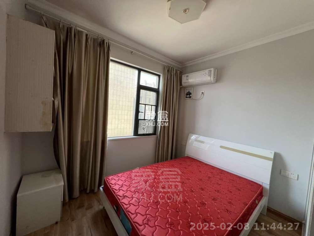 湘银星城 3室2厅2卫 2000.0元/月 湘银星城 3室2厅2卫 2000.0元/月室内图