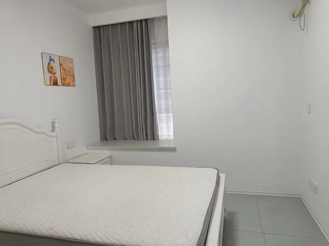 五江碧桂园城市广场 4室2厅2卫 80.8万 五江碧桂园城市广场 4室2厅2卫 80.8万客厅