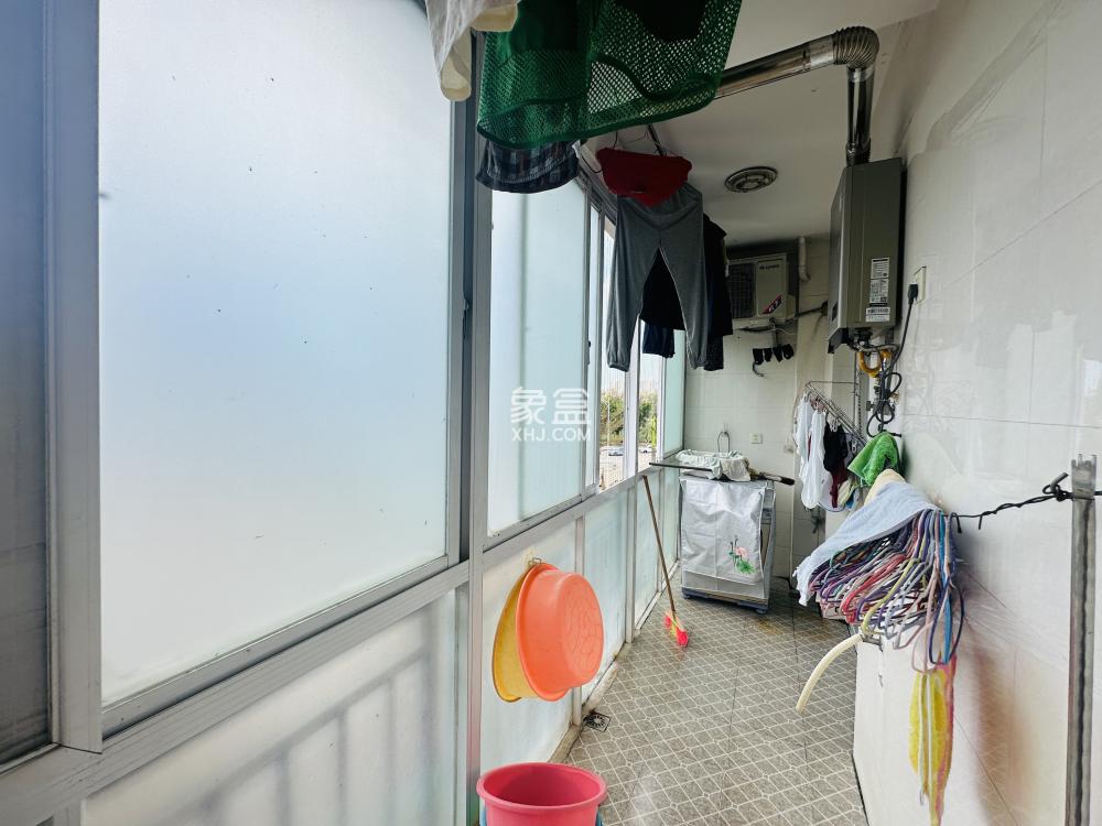 湖畔人家  2室2厅1卫    109.0万 湖畔人家  2室2厅1卫    109.0万室内图