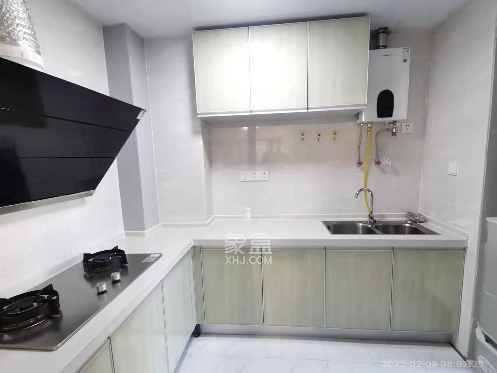 保利大都汇一期、二期 4室2厅2卫 3400.0元/月 保利大都汇一期、二期 4室2厅2卫 3400.0元/月室内图