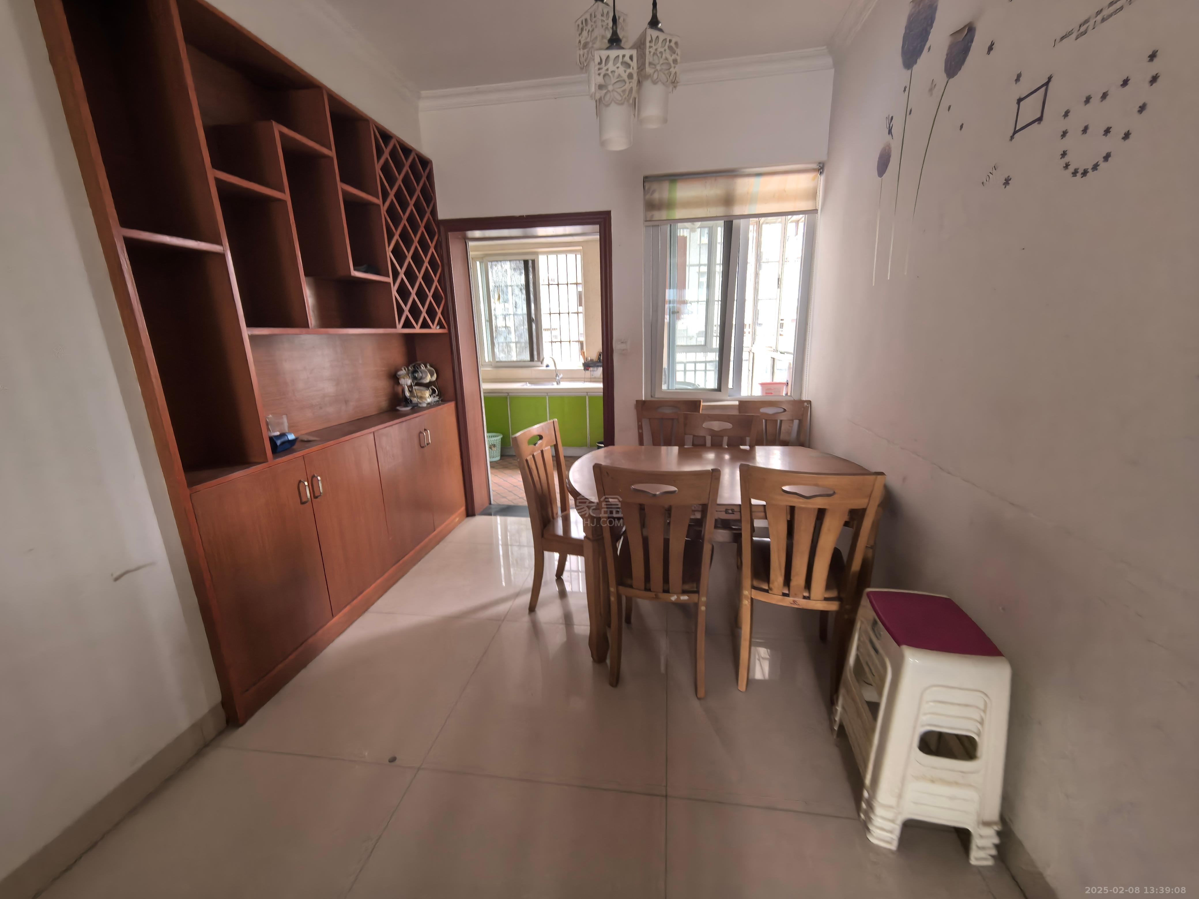 蓝筹公寓二期2-3栋 2室2厅1卫 1300.0元/月 蓝筹公寓二期2-3栋 2室2厅1卫 1300.0元/月室内图