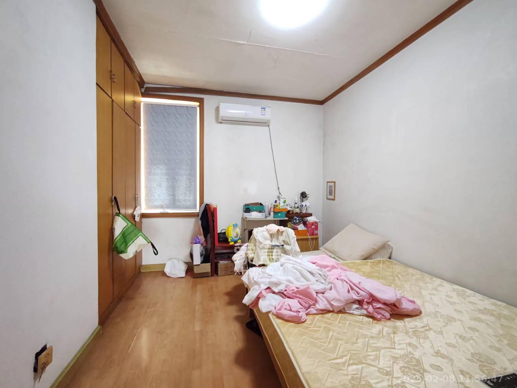 海华锦园 3室2厅1卫 1200.0元/月 海华锦园 3室2厅1卫 1200.0元/月室内图