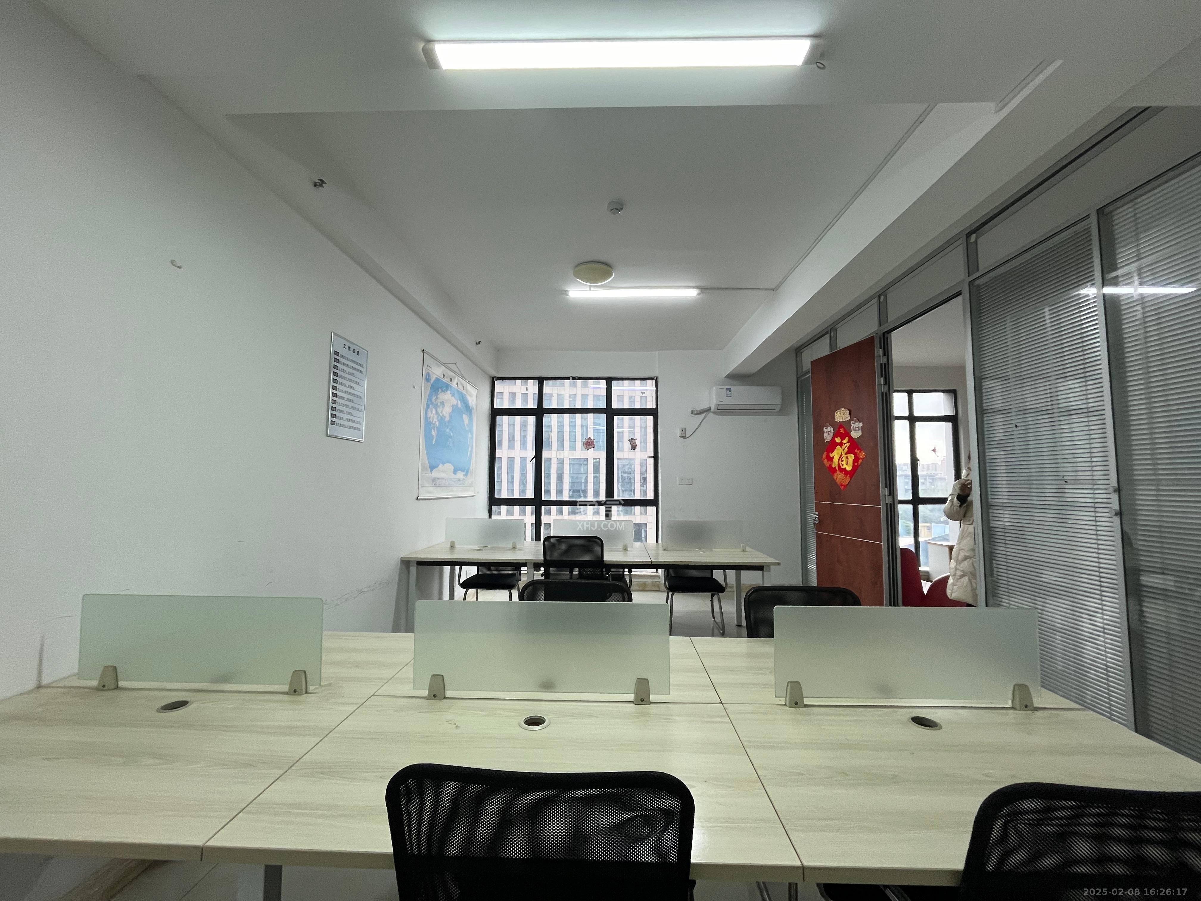 融科东南海  2室2厅1卫   6000.00元/月室内图