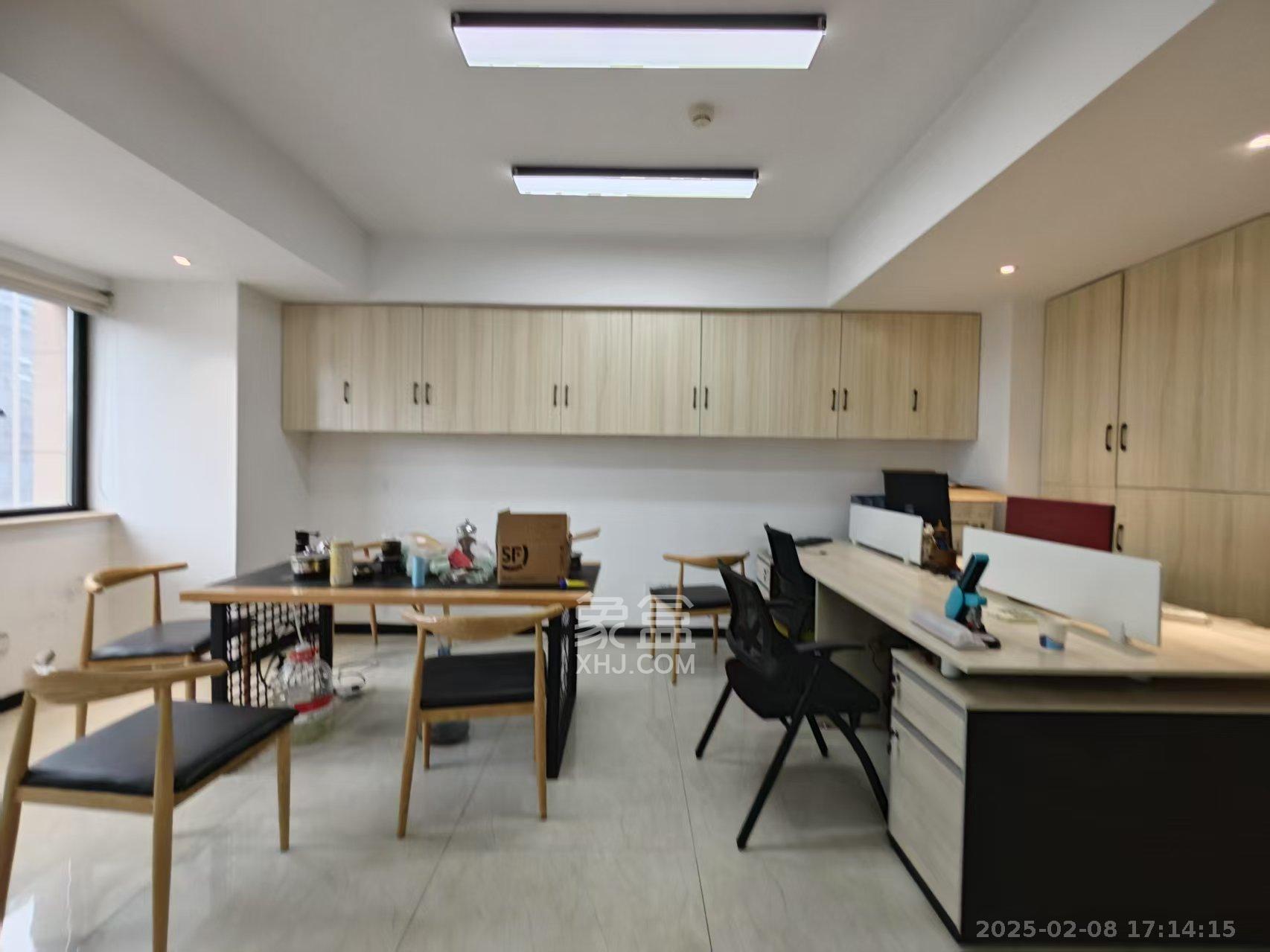 协信星澜汇  1室1厅1卫    20000.0元/月室内图