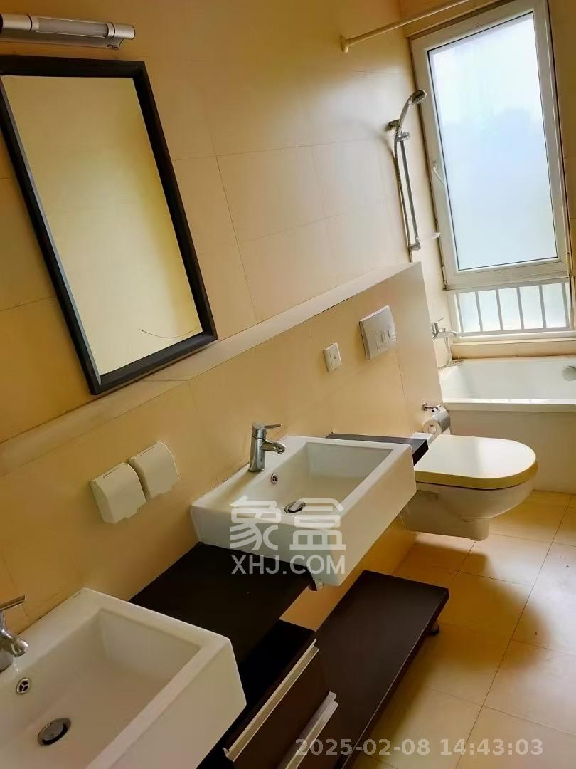 万国城(当代满庭春MOMA)一期 3室2厅2卫 3000.0元/月 万国城(当代满庭春MOMA)一期 3室2厅2卫 3000.0元/月室内图