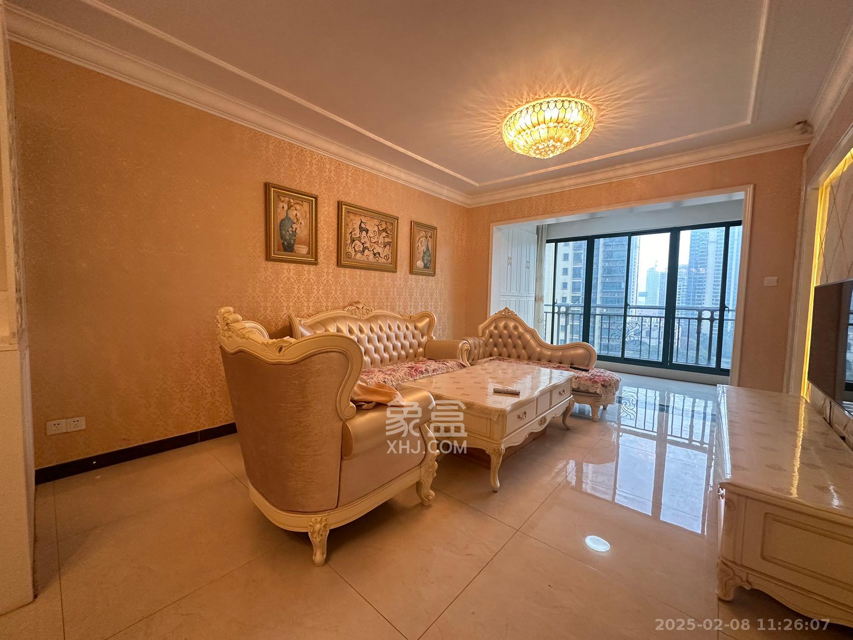 恒大雅苑 3室2厅2卫 2500.0元/月 恒大雅苑 3室2厅2卫 2500.0元/月室内图