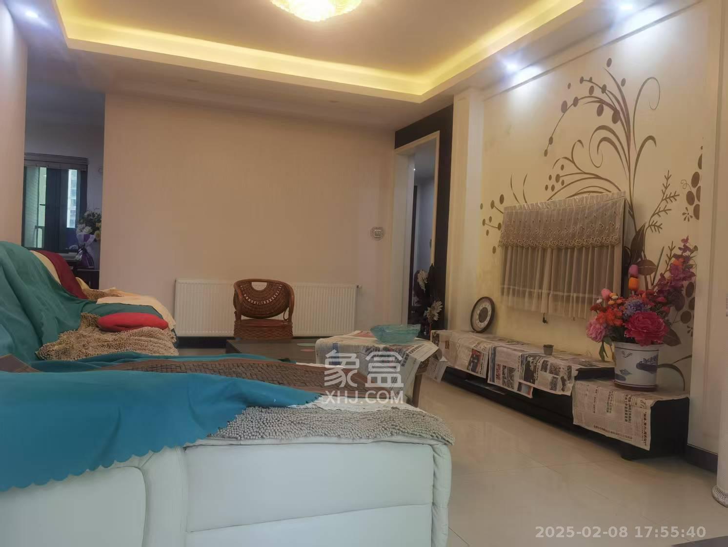 恒大御景湾 3室2厅2卫 4000.0元/月 恒大御景湾 3室2厅2卫 4000.0元/月室内图