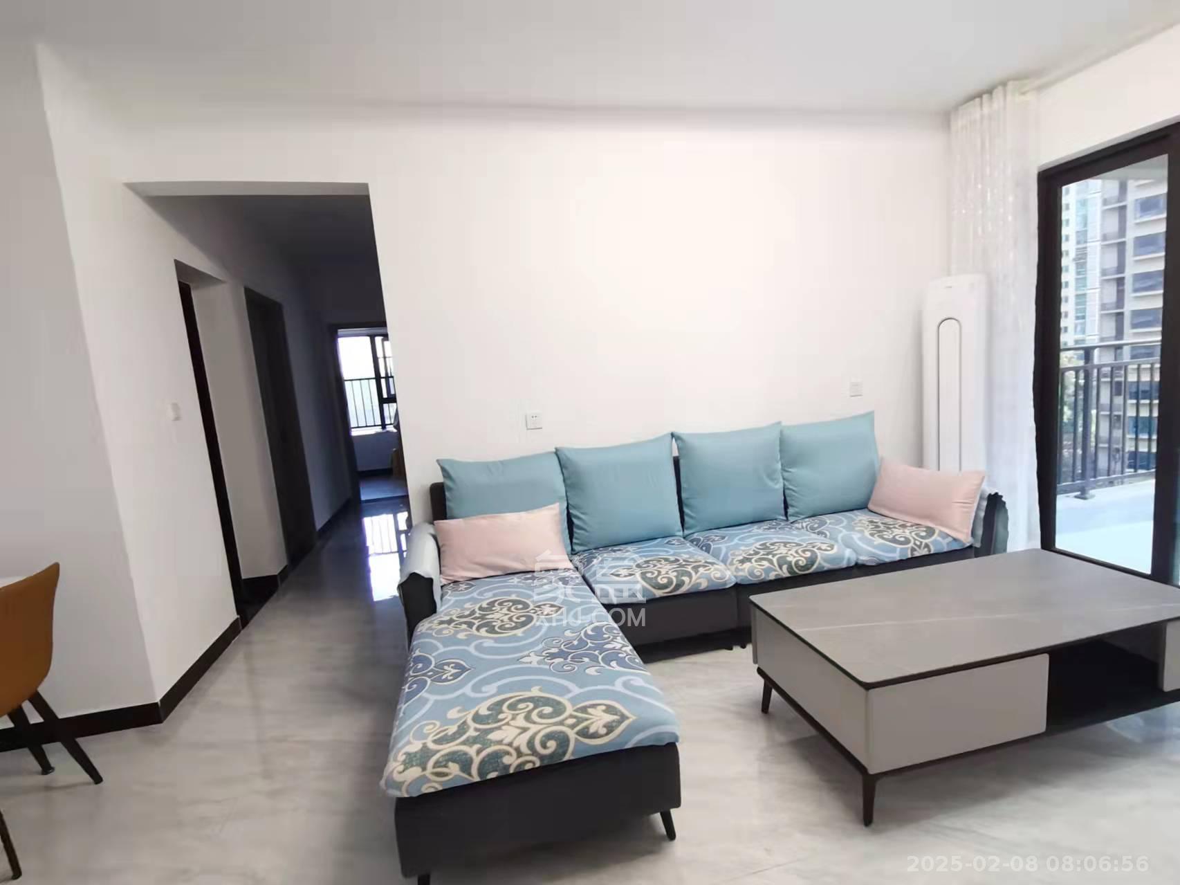 保利大都汇一期、二期 4室2厅2卫 3400.0元/月 保利大都汇一期、二期 4室2厅2卫 3400.0元/月室内图