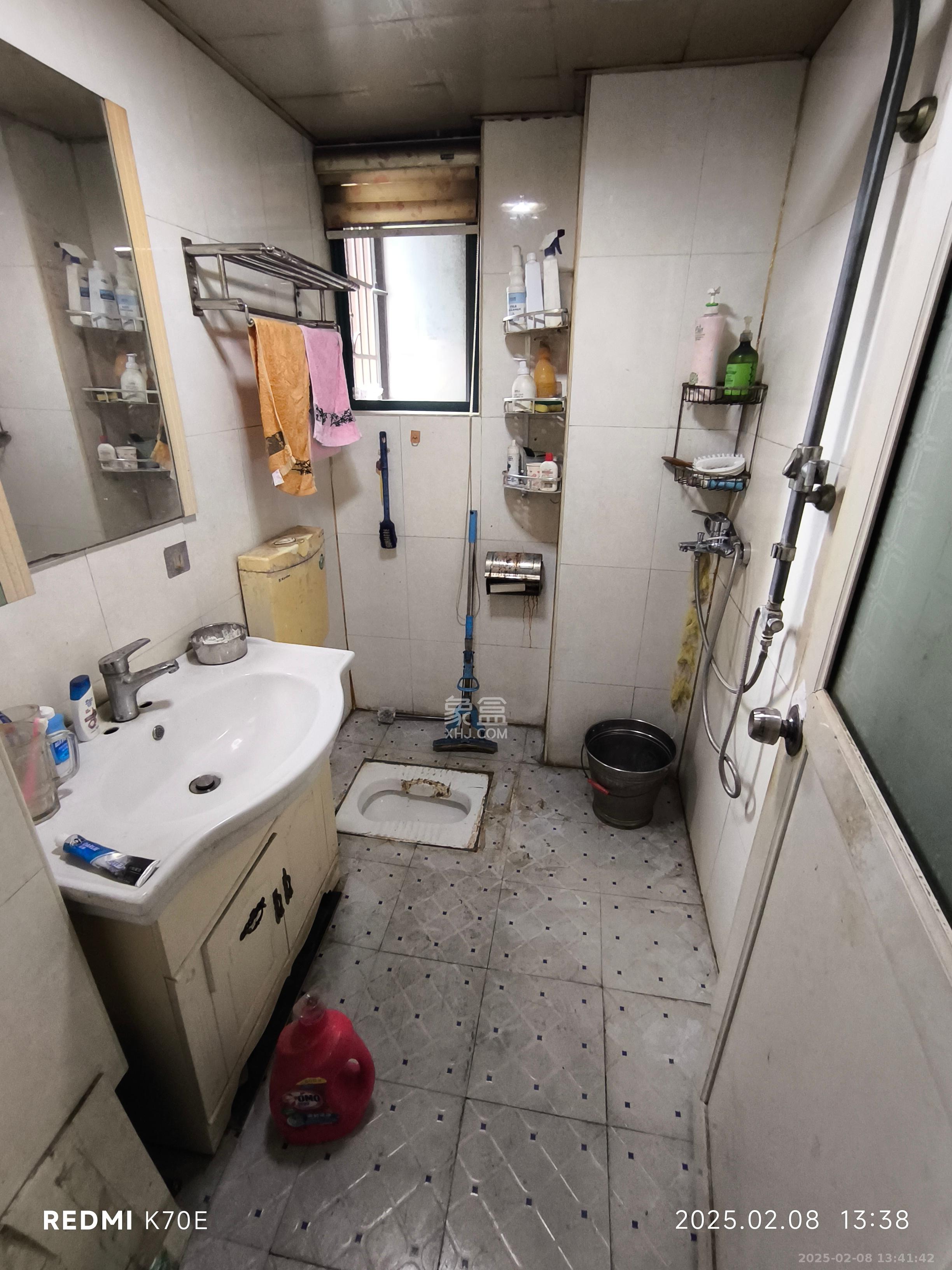 天城湖光山色 2室1厅1卫 2000.0元/月 天城湖光山色 2室1厅1卫 2000.0元/月室内图