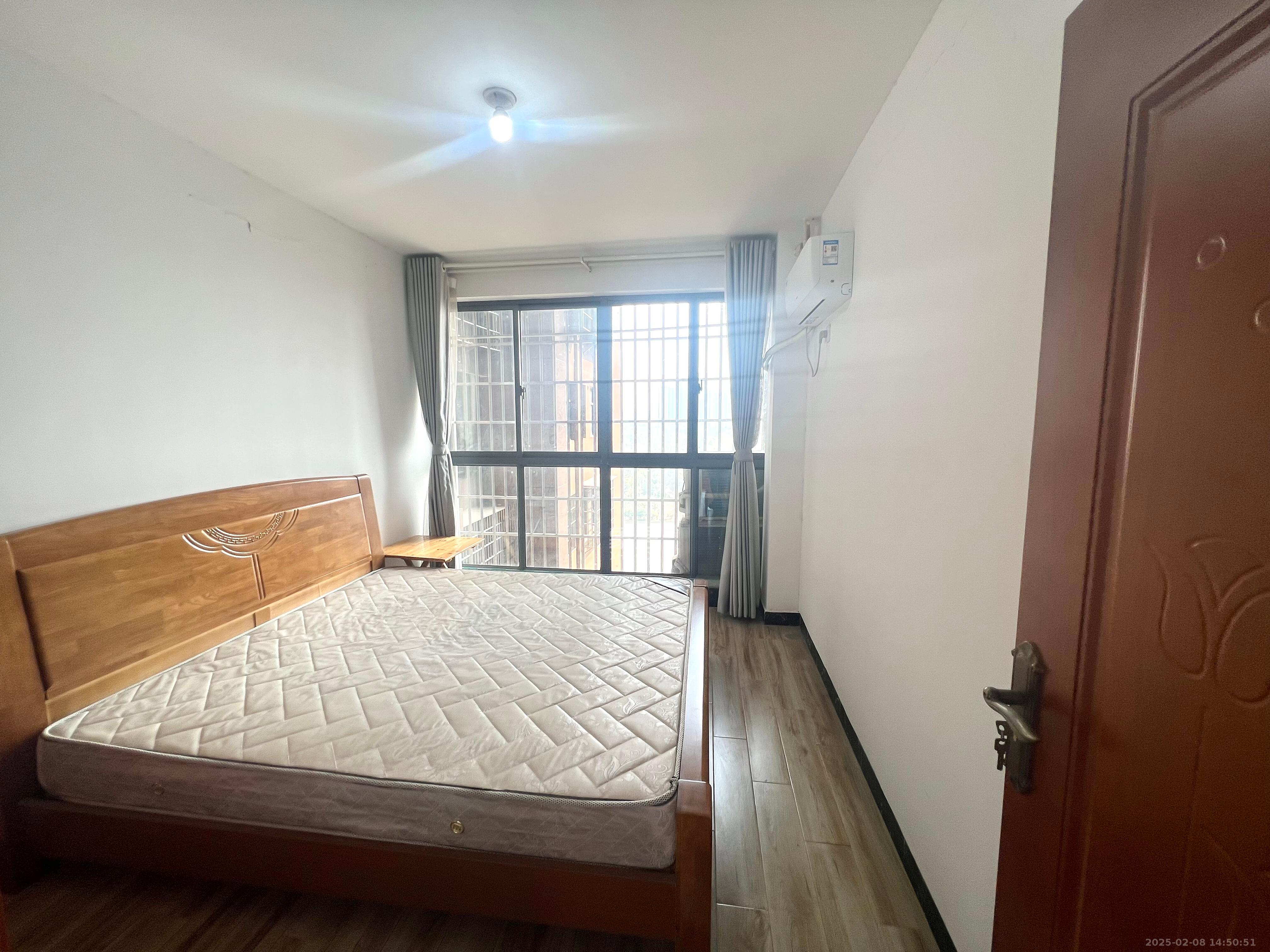 帝豪国际  3室2厅2卫   1600.00元/月室内图