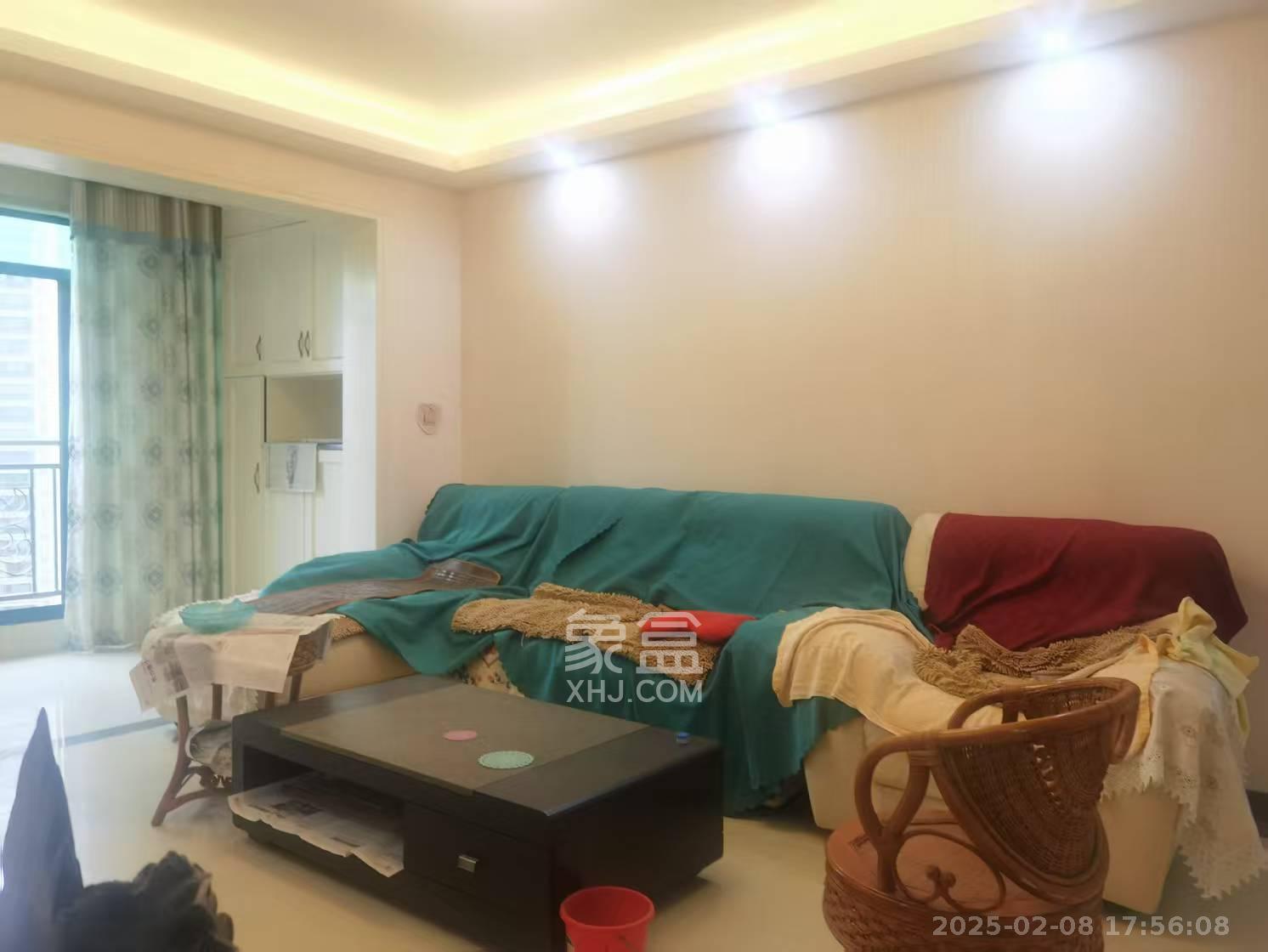 恒大御景湾 3室2厅2卫 4000.0元/月 恒大御景湾 3室2厅2卫 4000.0元/月室内图