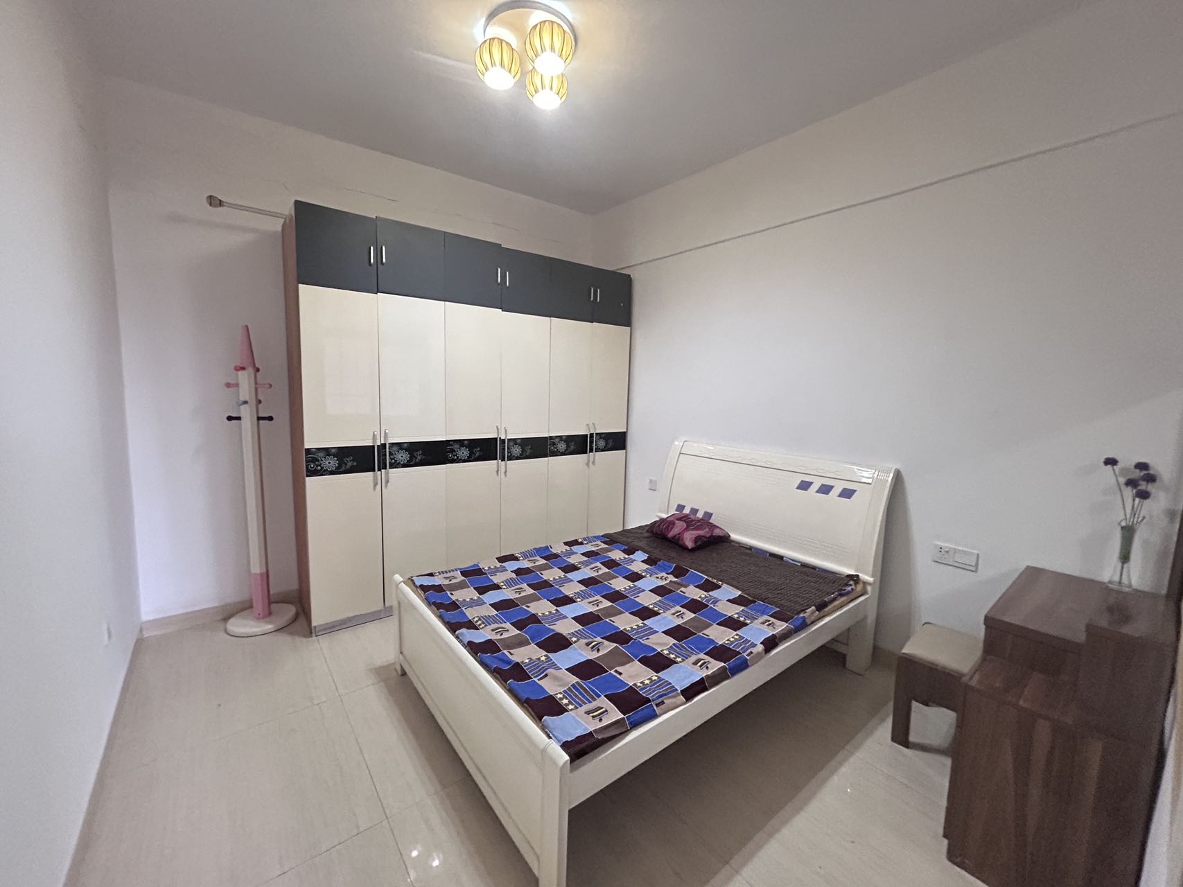 金广茗厦 1室1厅1卫 1400.0元/月 金广茗厦 1室1厅1卫 1400.0元/月室内图