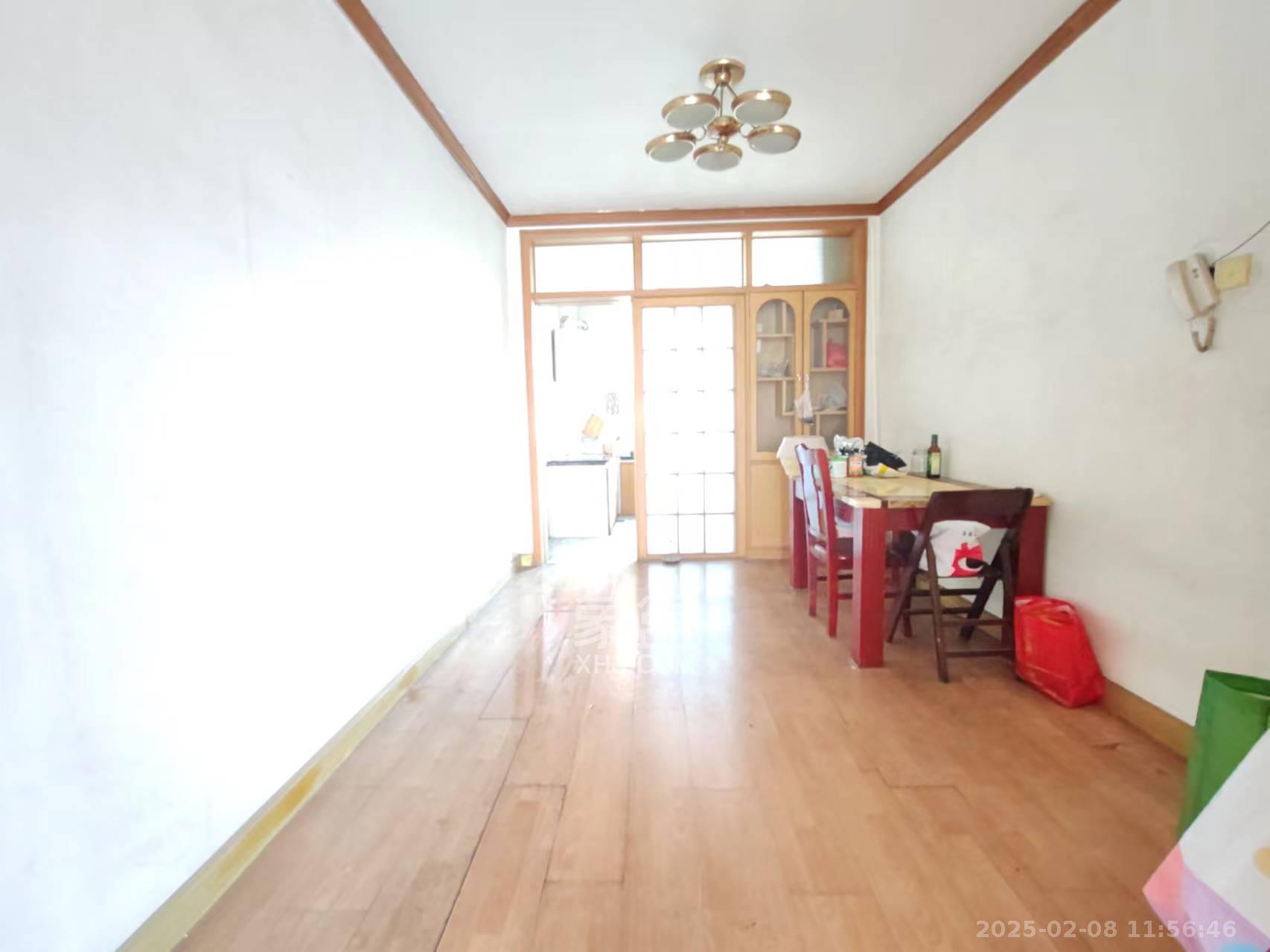 海华锦园 3室2厅1卫 1200.0元/月 海华锦园 3室2厅1卫 1200.0元/月室内图