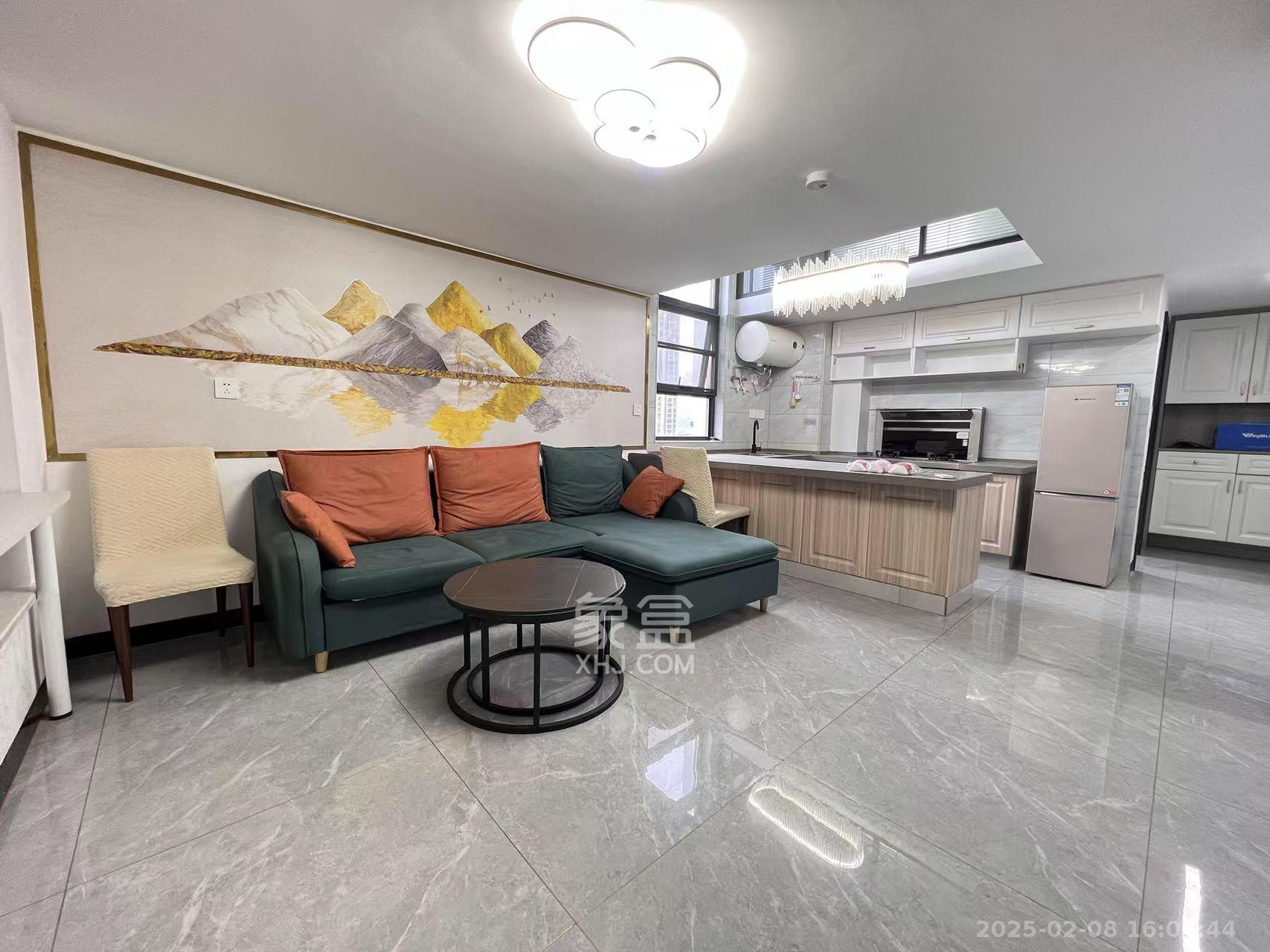 龙湖新壹城 2室1厅1卫 2600.0元/月 龙湖新壹城 2室1厅1卫 2600.0元/月室内图