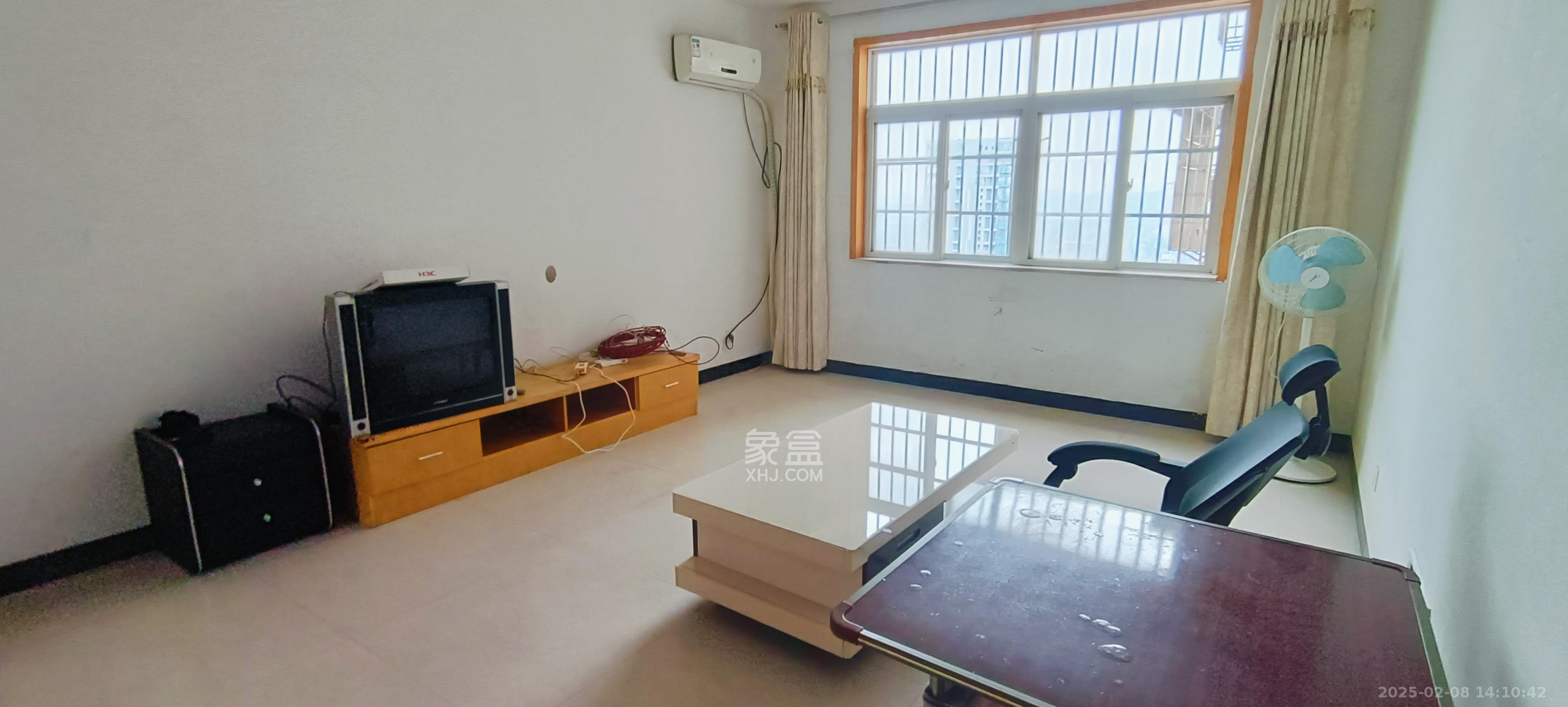 黎郡新宇康景园 3室2厅2卫 2300.0元/月 黎郡新宇康景园 3室2厅2卫 2300.0元/月室内图