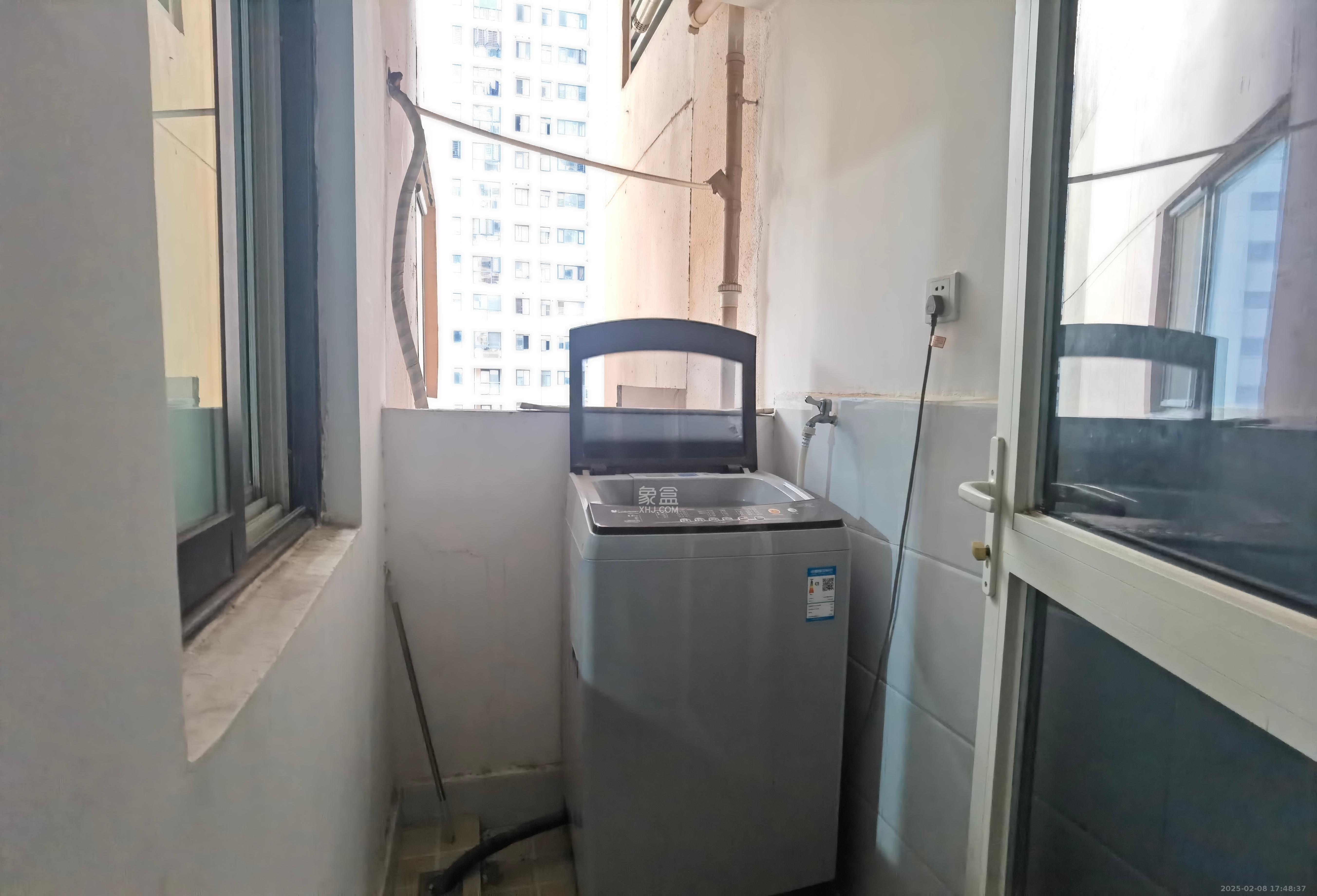 北辰三角洲E6区  3室2厅1卫   2800.00元/月室内图