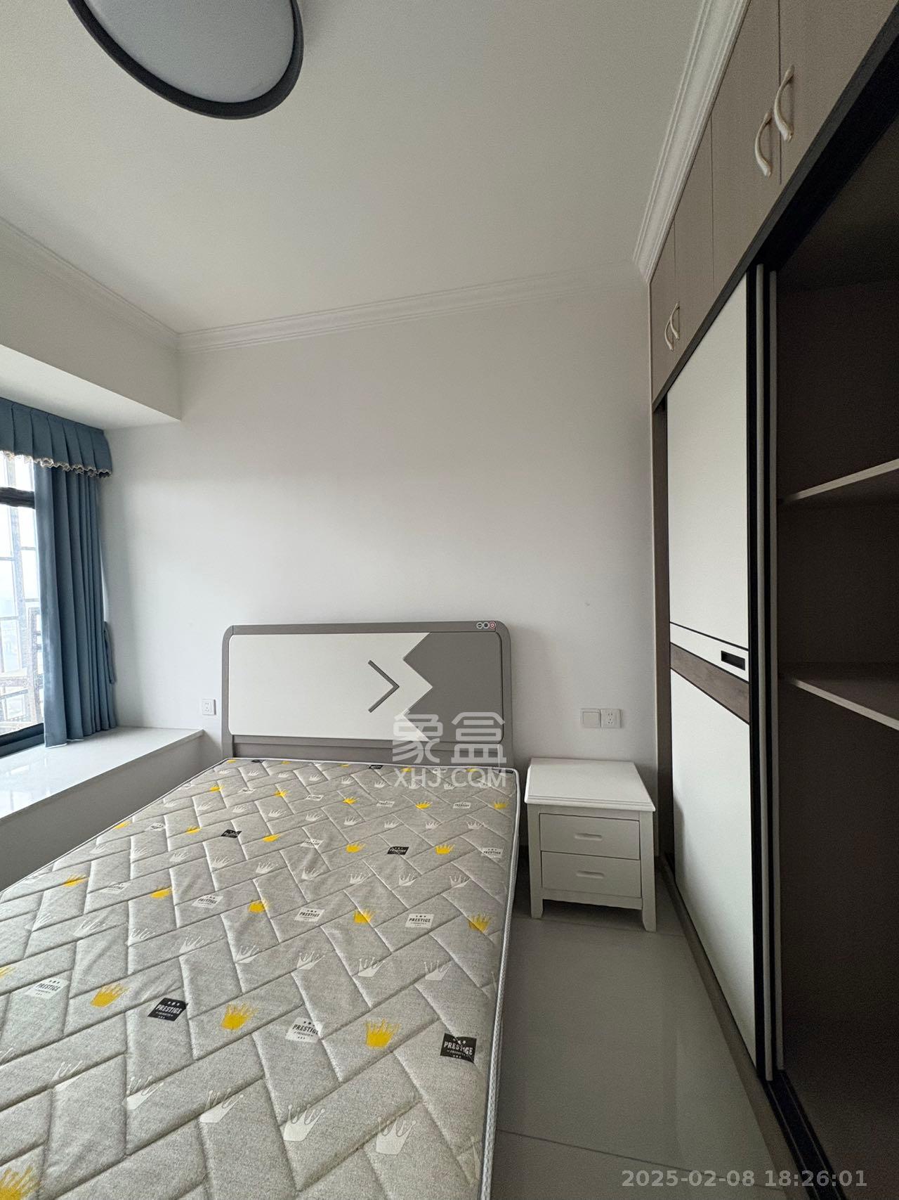 桥头家园二期(桥头家苑二期) 3室2厅2卫 2000.0元/月 桥头家园二期(桥头家苑二期) 3室2厅2卫 2000.0元/月室内图